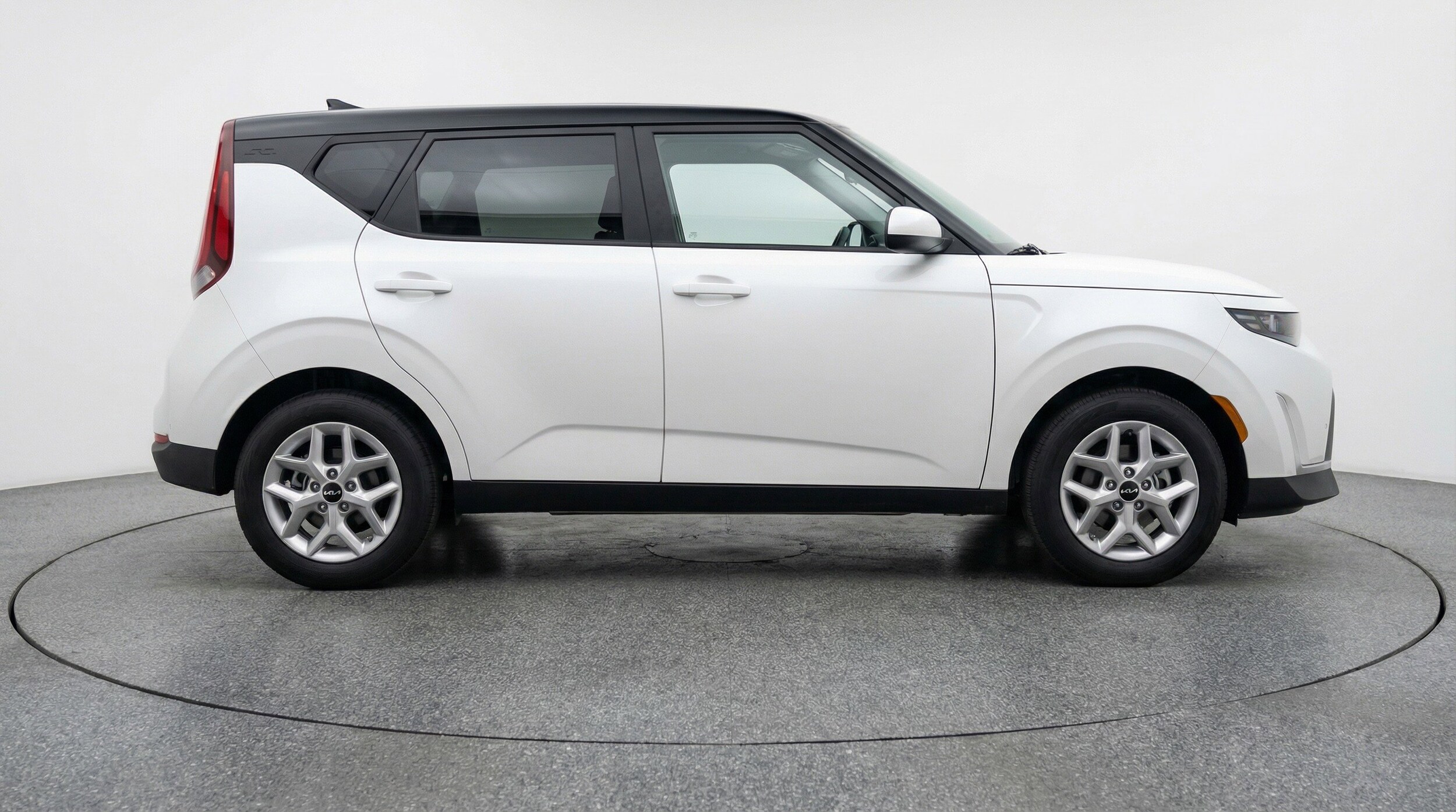 Thumbnail: 2025 Kia Soul - 11