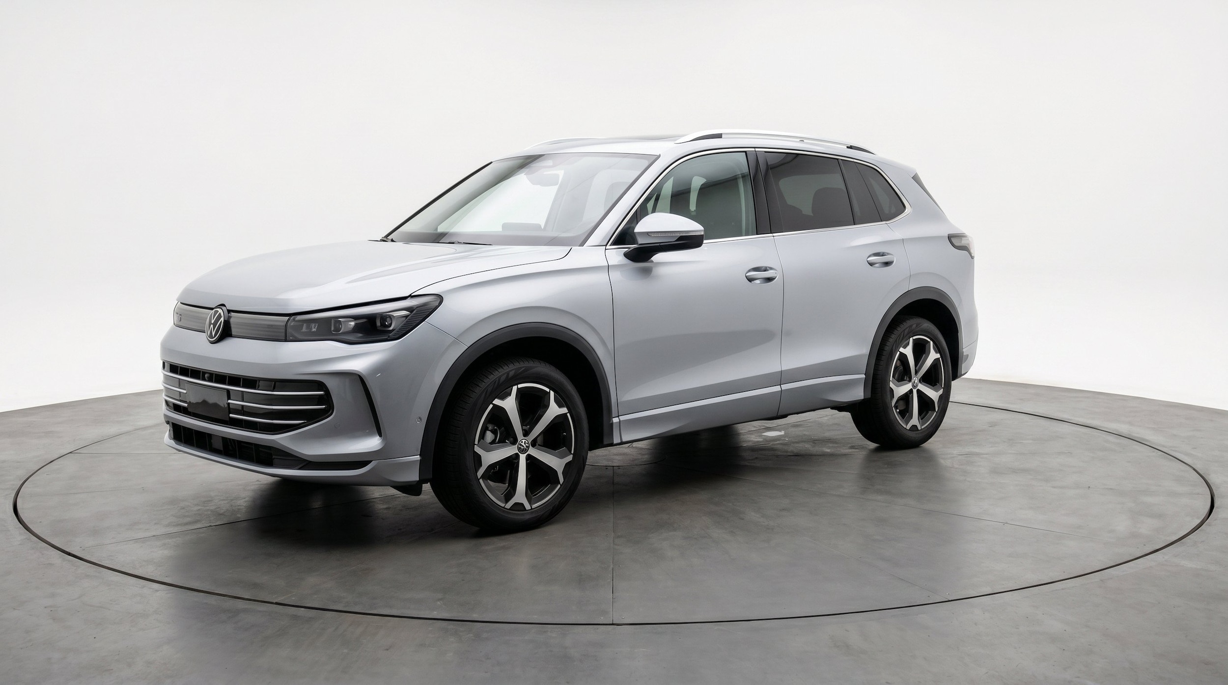 Thumbnail: 2026 Volkswagen Tiguan - 3
