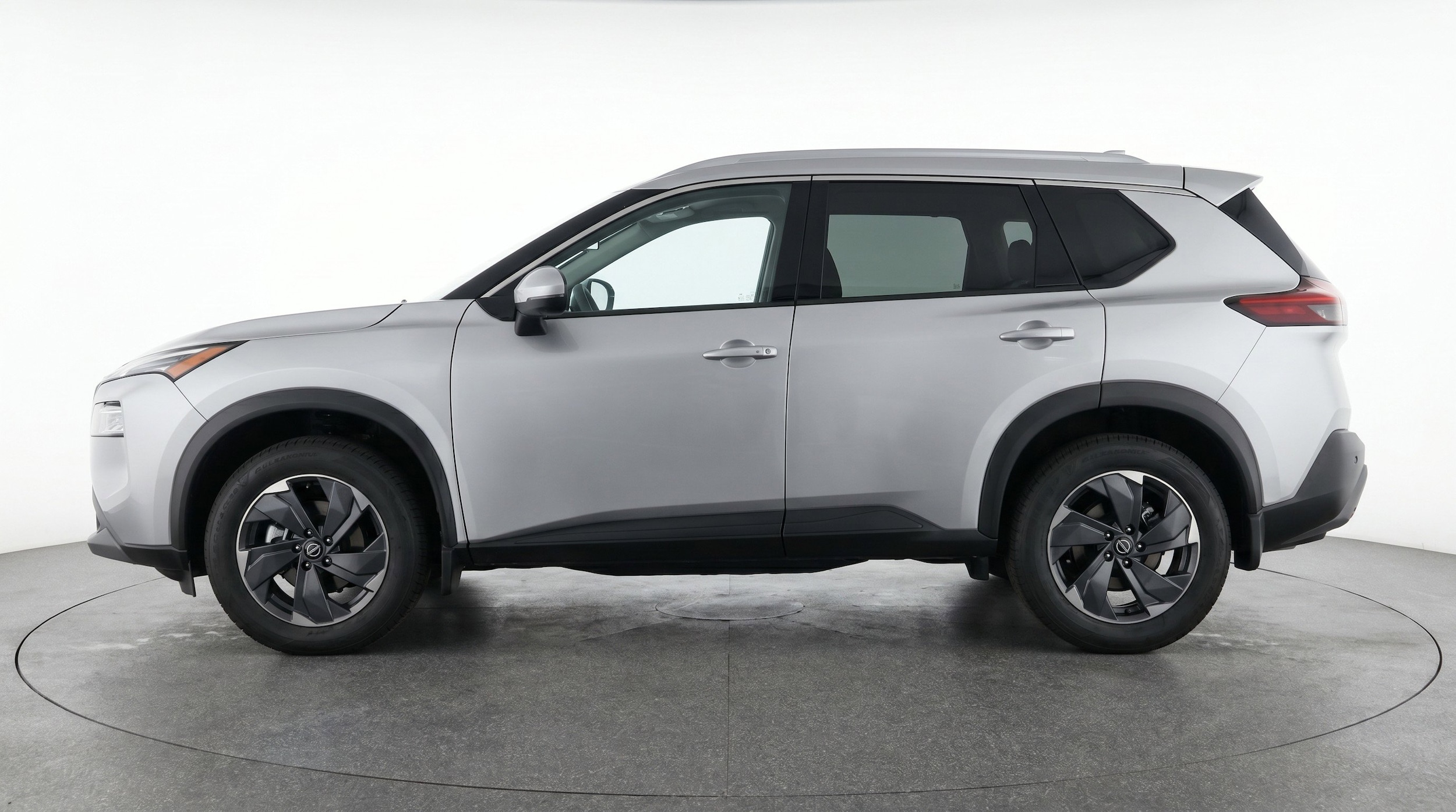 Thumbnail: 2025 Nissan Rogue - 5