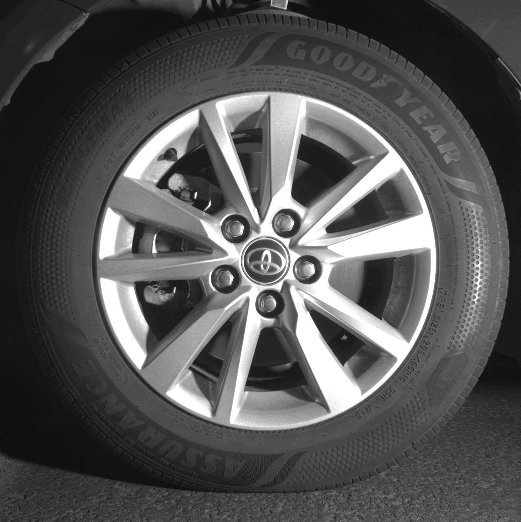 Thumbnail: 2025 Toyota Camry - 12