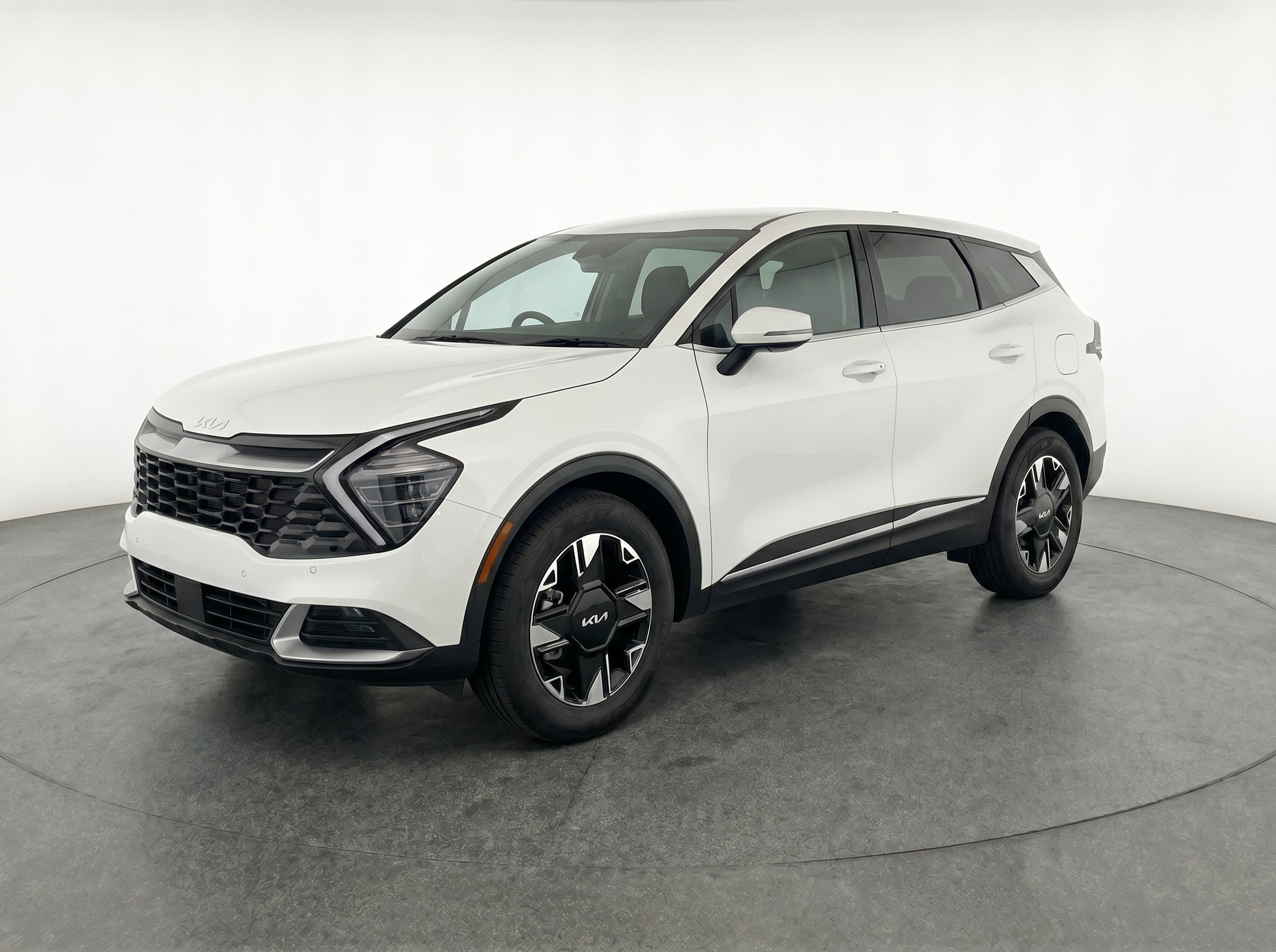 Thumbnail: 2026 Kia Sportage - 3