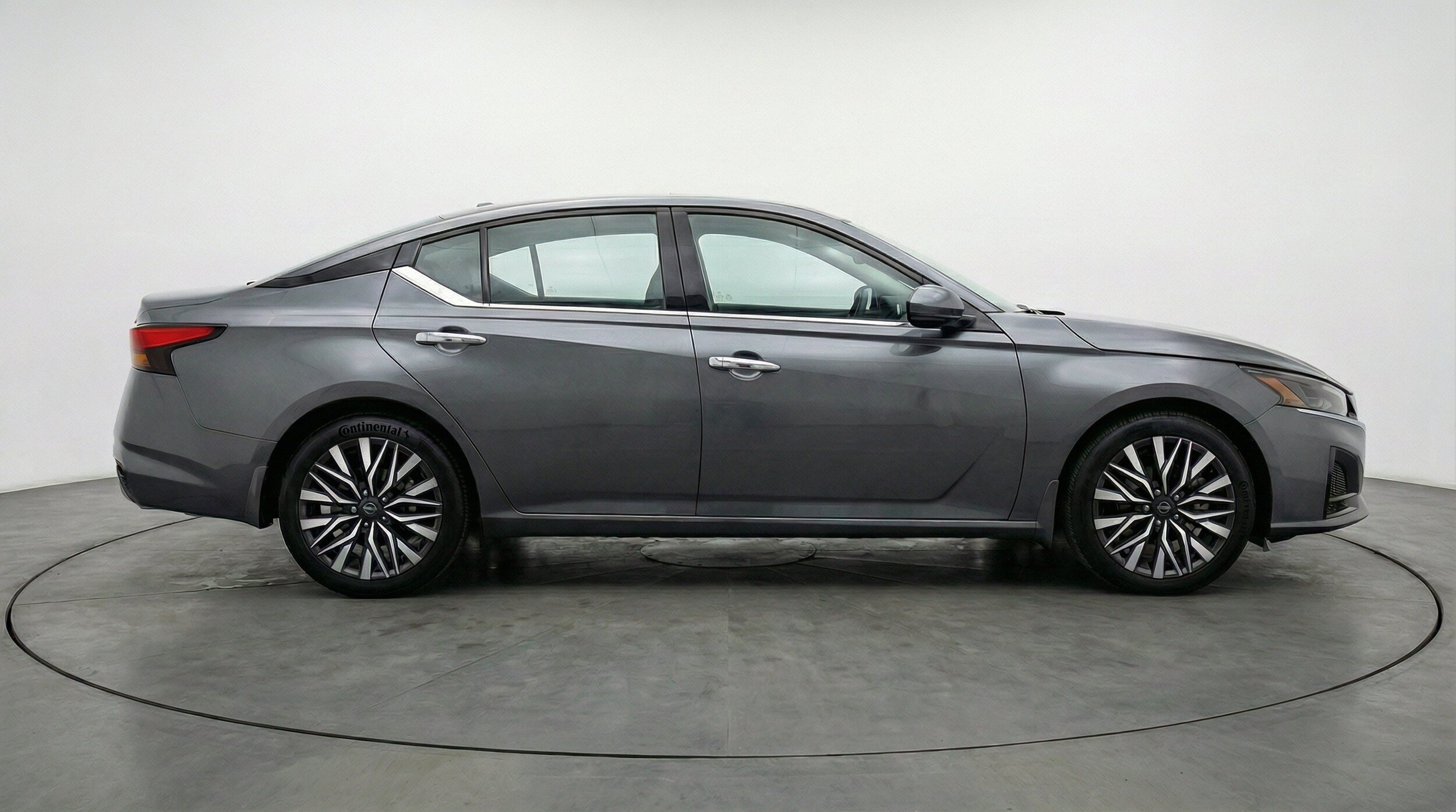 Thumbnail: 2025 Nissan Altima - 11