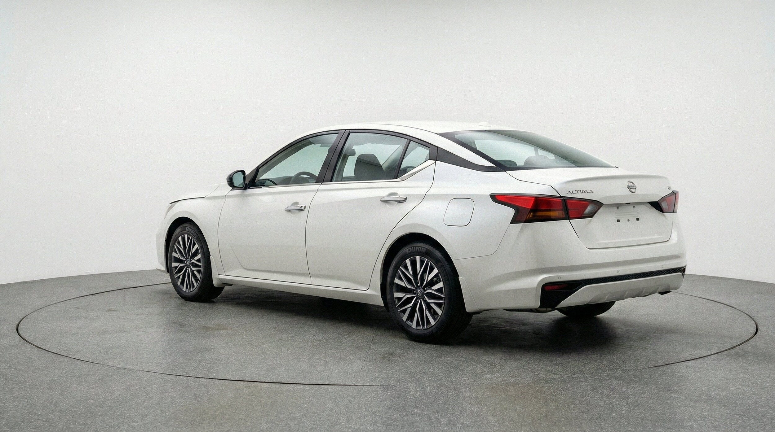 Thumbnail: 2025 Nissan Altima - 6