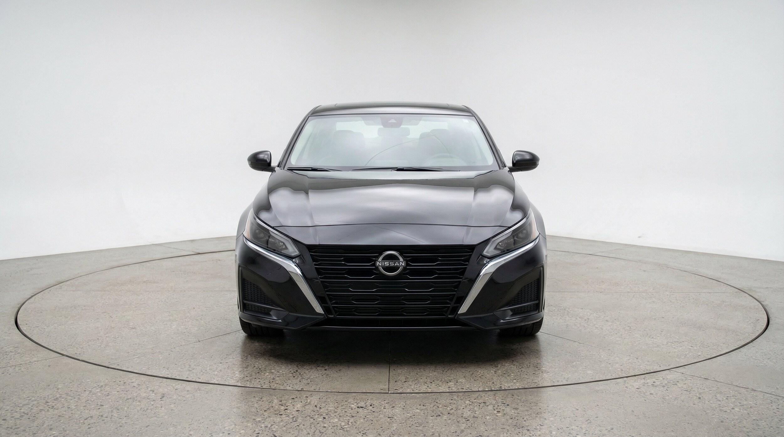 Thumbnail: 2025 Nissan Altima - 2