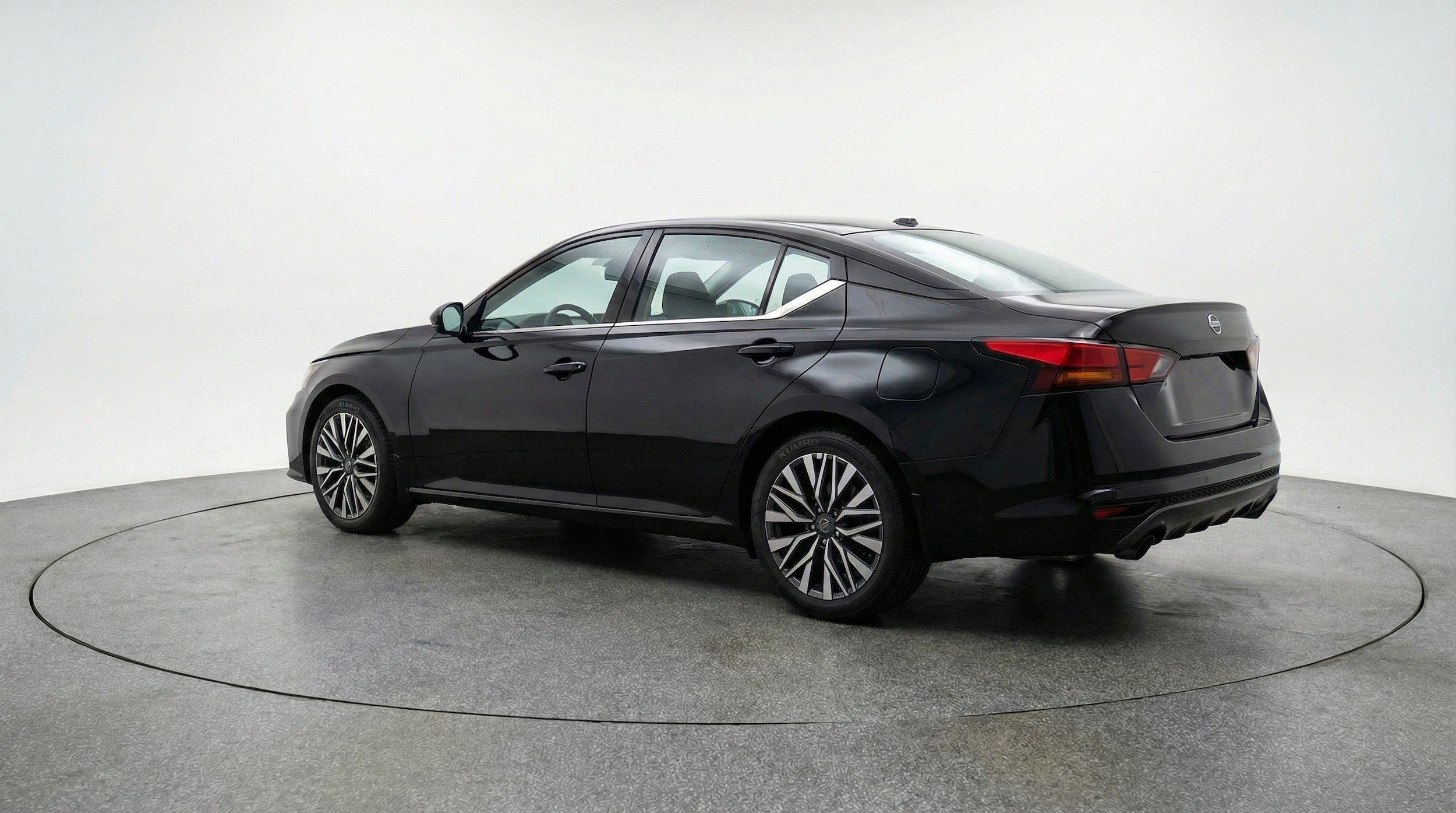 Thumbnail: 2026 Nissan Altima - 6