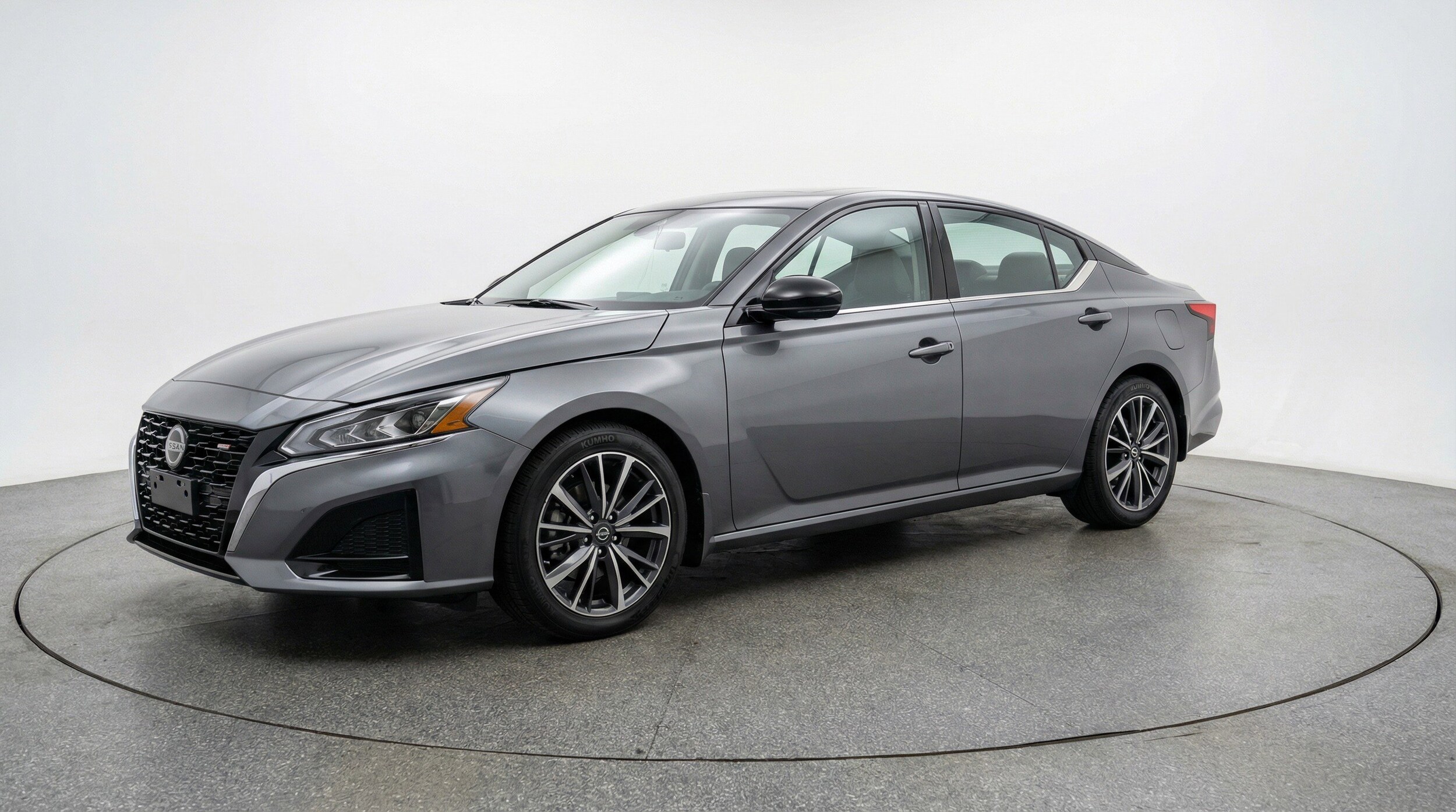 Thumbnail: 2025 Nissan Altima - 3