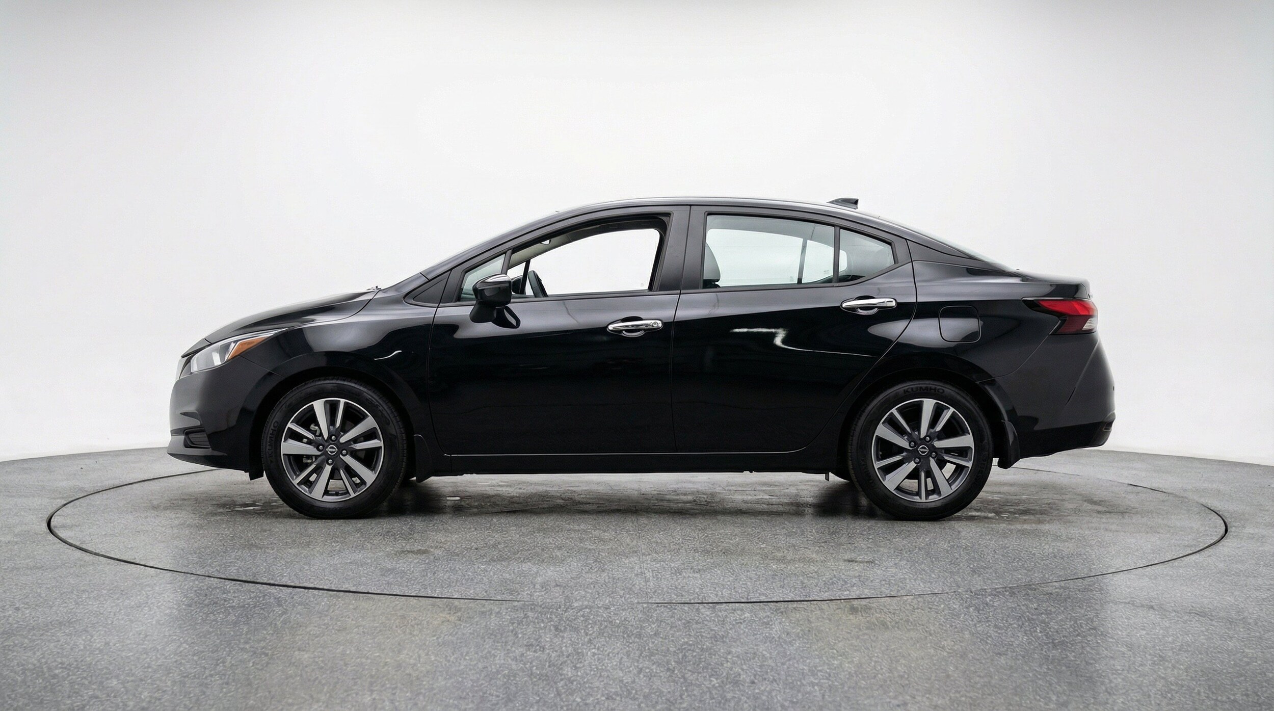 Thumbnail: 2025 Nissan Versa - 5