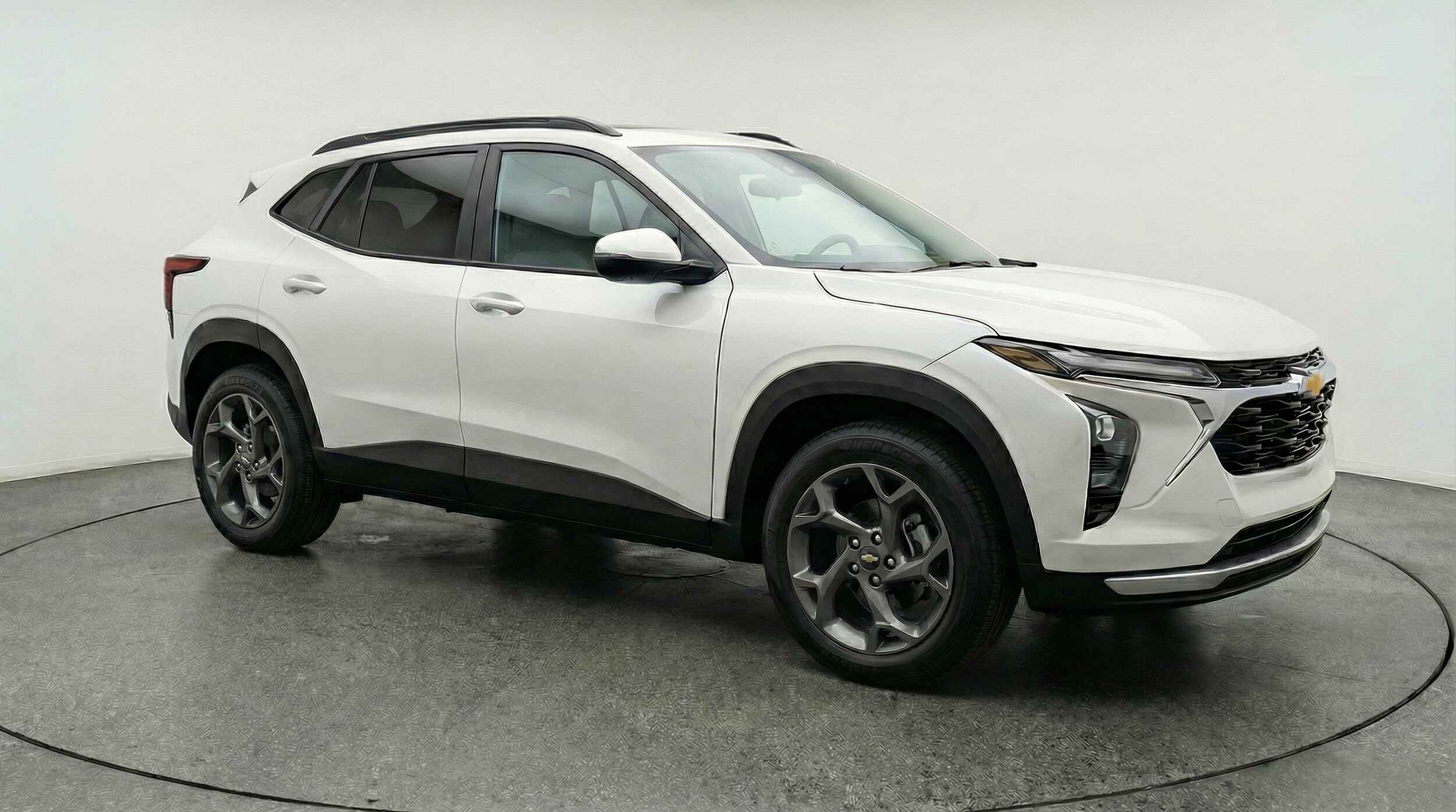 Thumbnail: 2025 Chevrolet Trax - 1