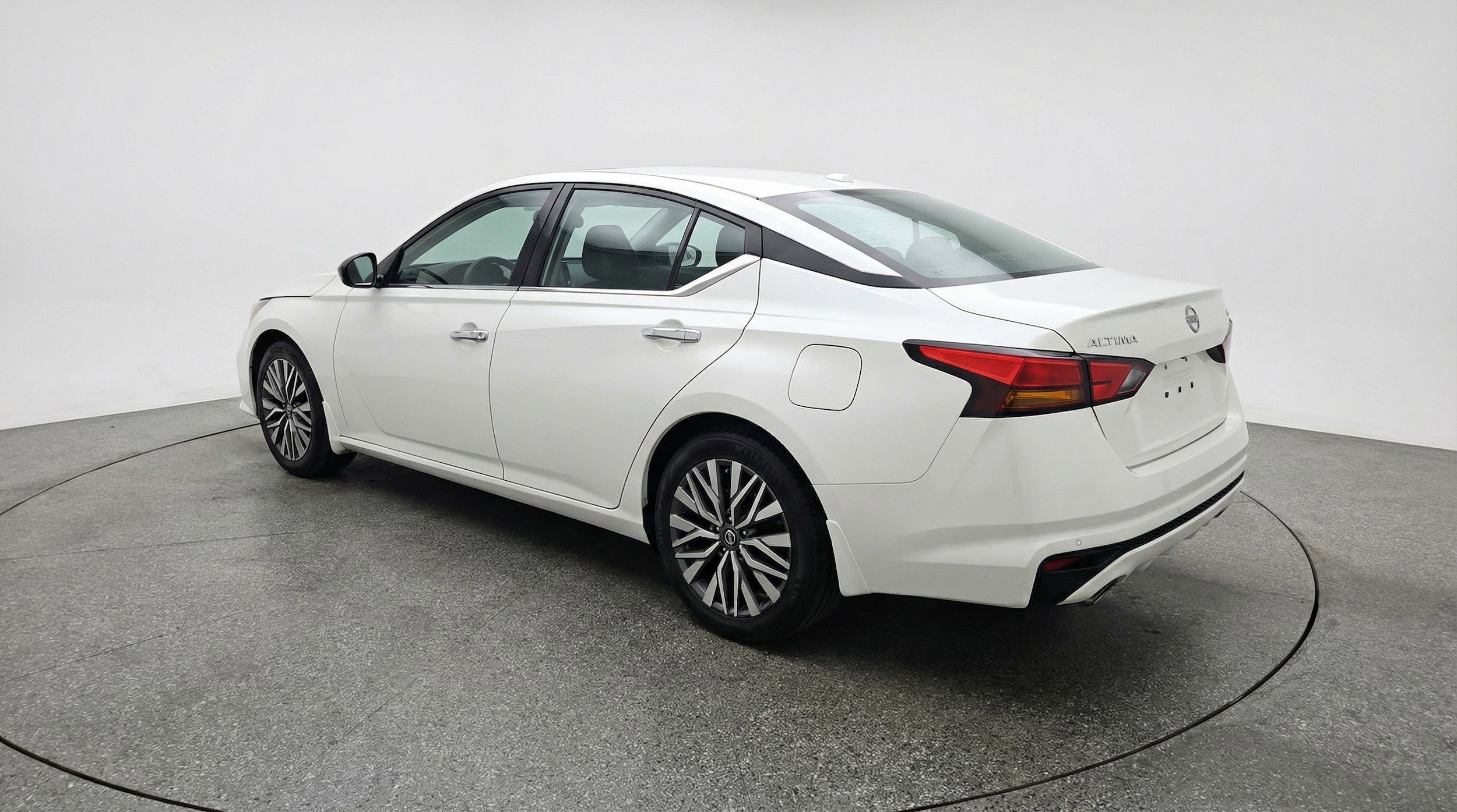 Thumbnail: 2025 Nissan Altima - 6