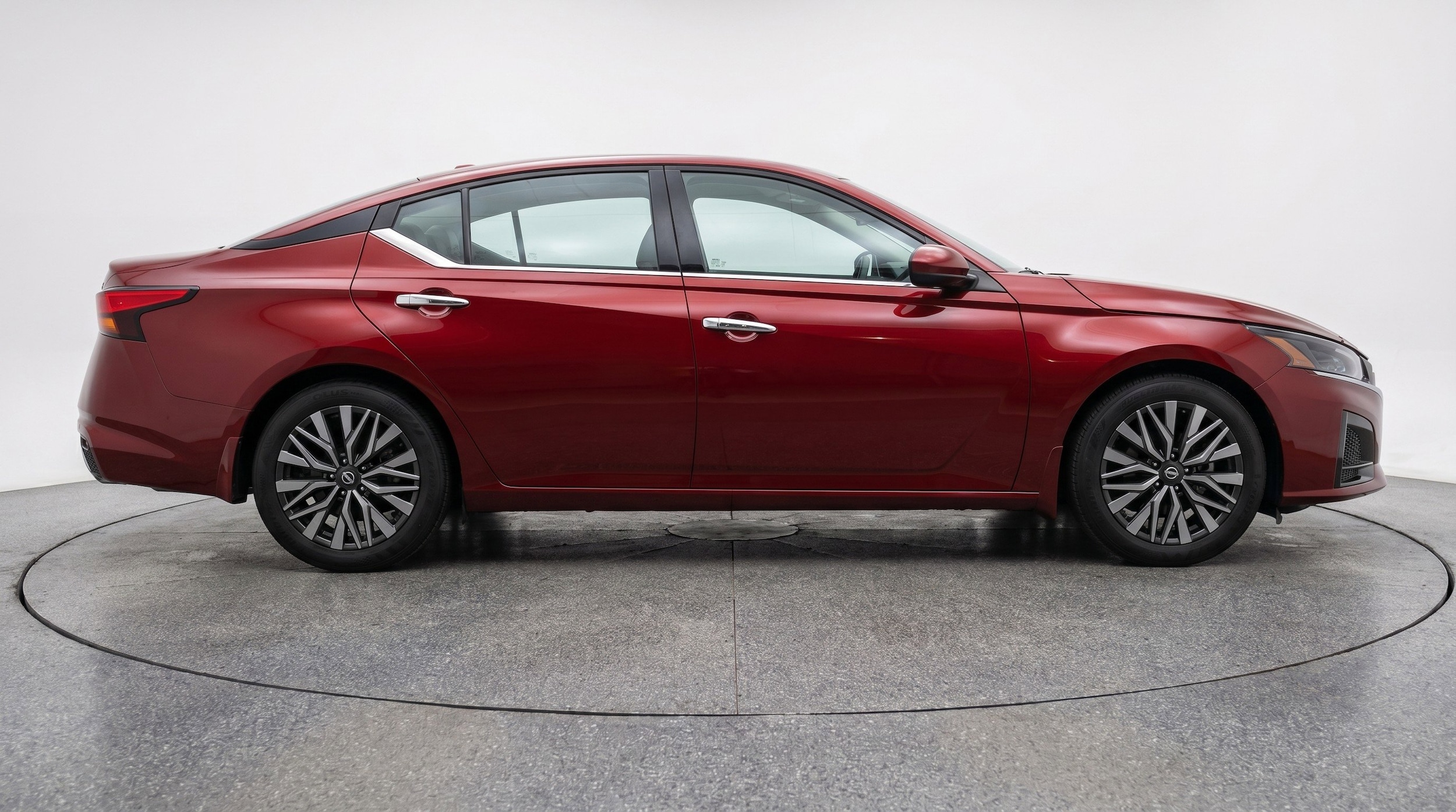 Thumbnail: 2025 Nissan Altima - 11