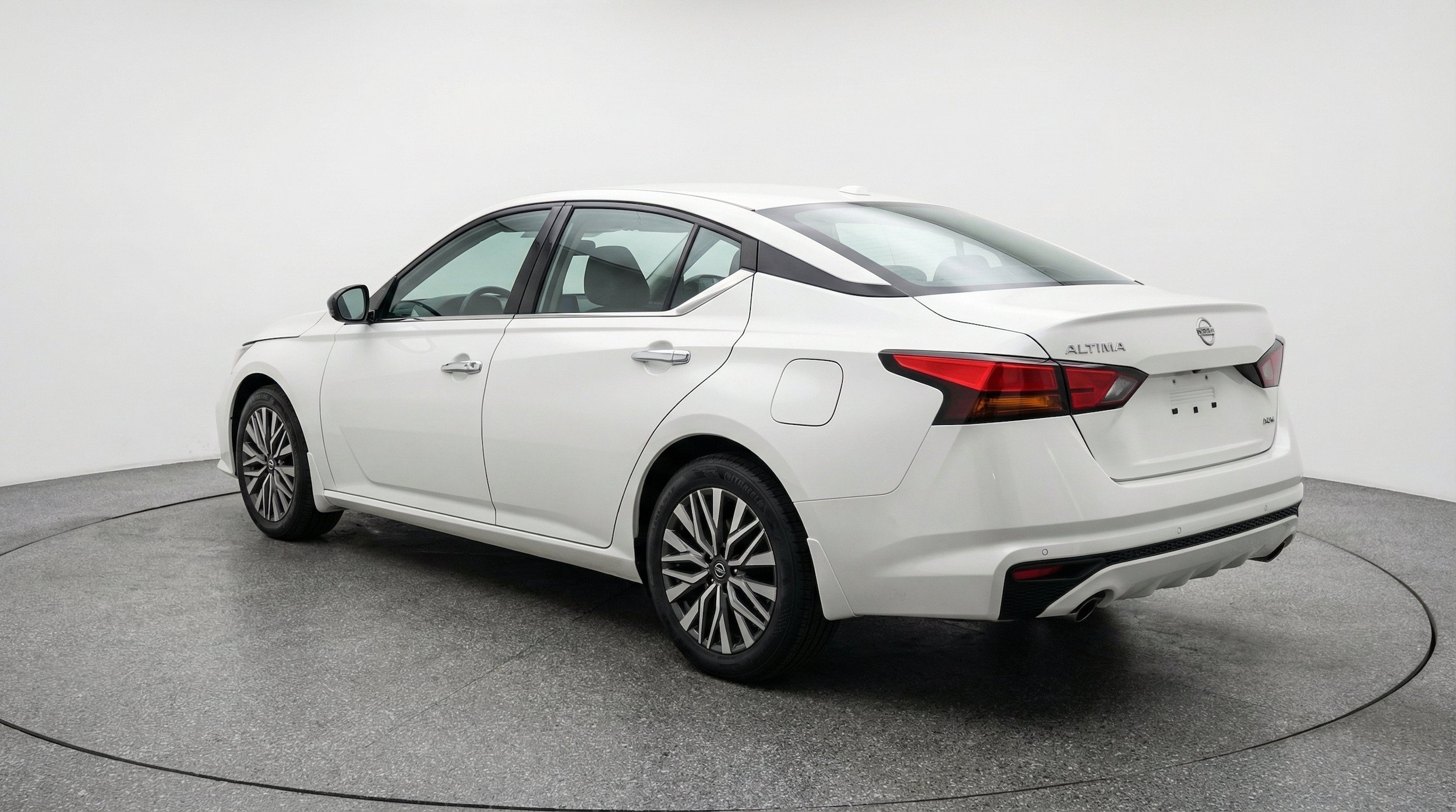 Thumbnail: 2025 Nissan Altima - 6