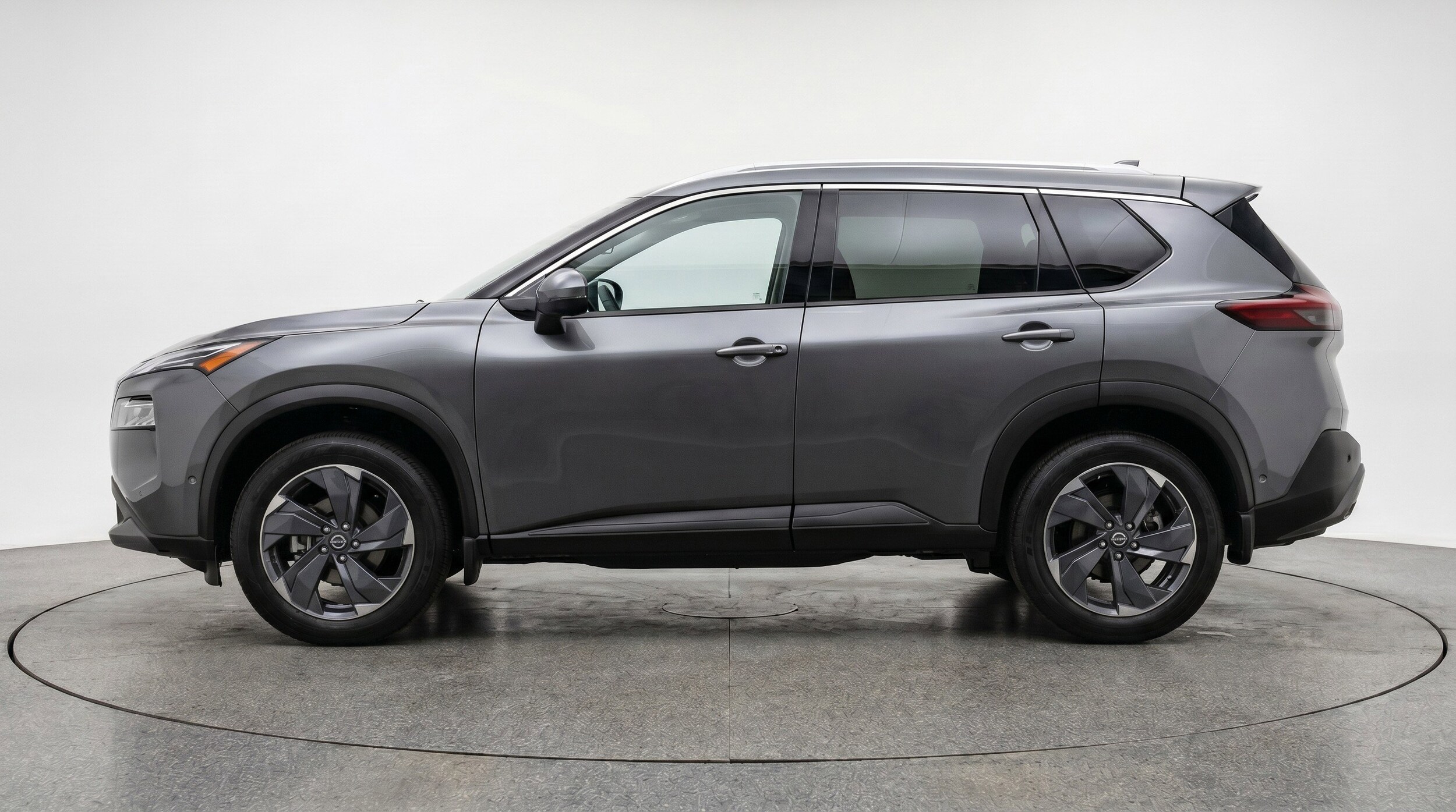 Thumbnail: 2025 Nissan Rogue - 5
