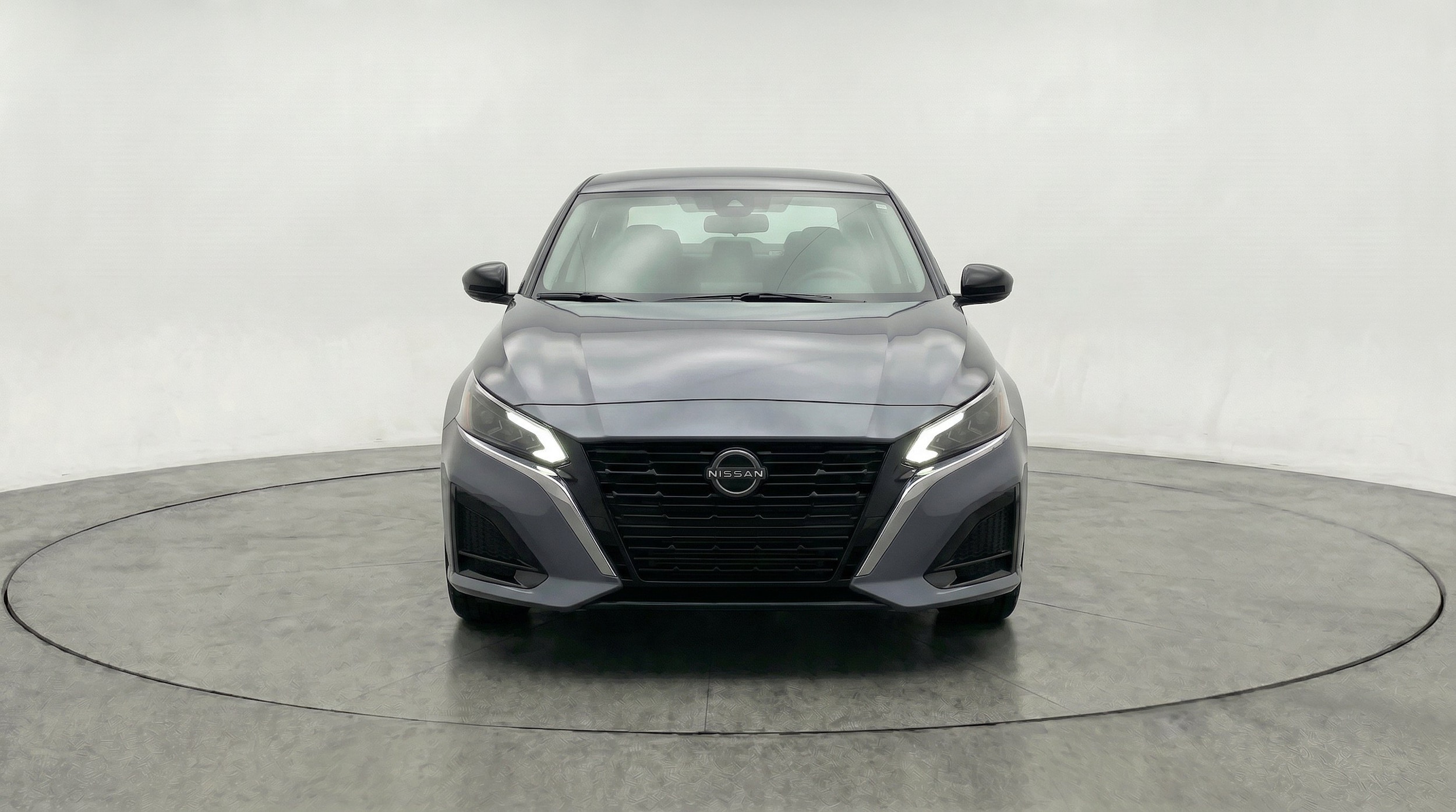 Thumbnail: 2025 Nissan Altima - 2