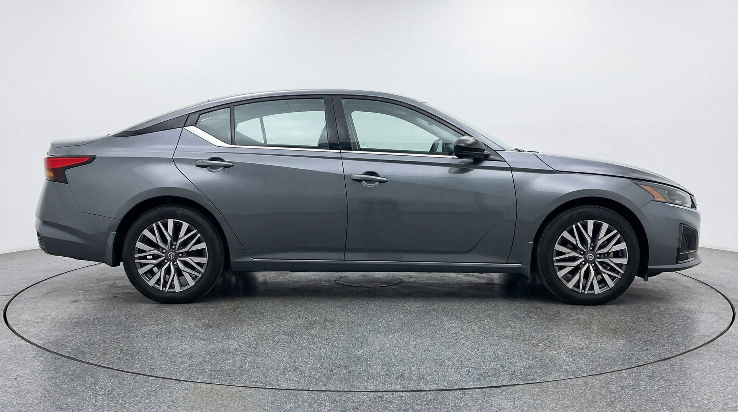 Thumbnail: 2025 Nissan Altima - 11