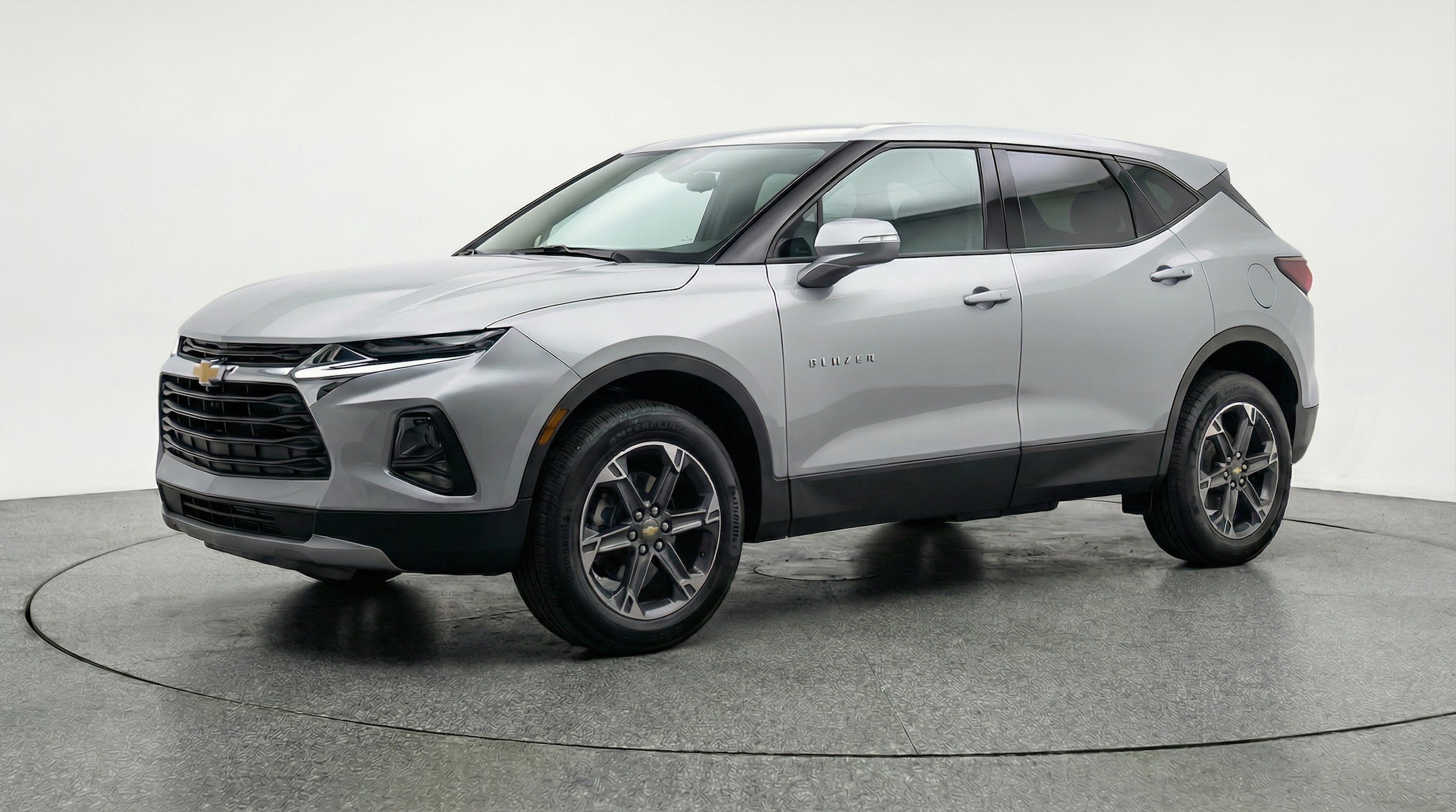 Thumbnail: 2026 Chevrolet Blazer - 3