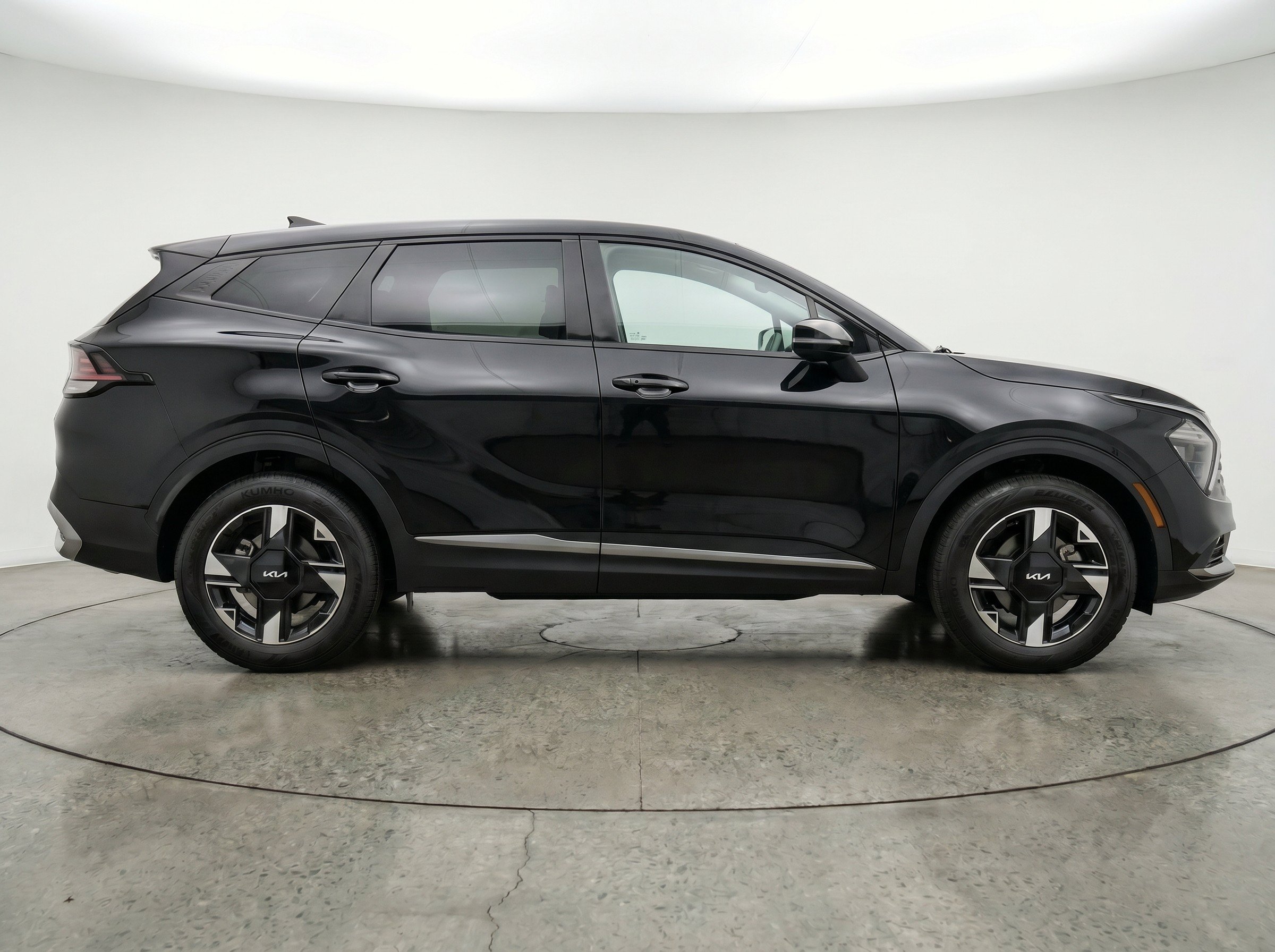 Thumbnail: 2026 Kia Sportage - 10
