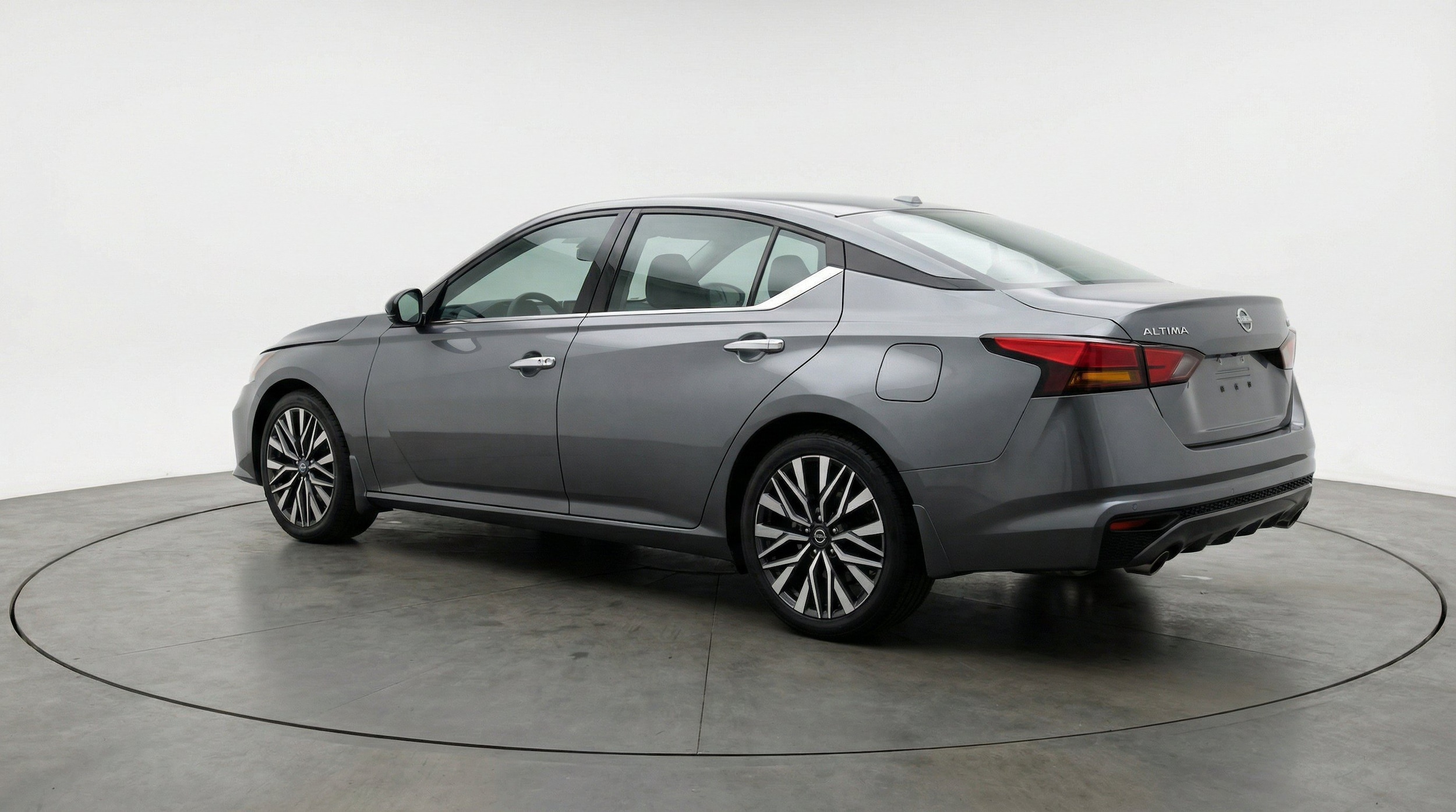 Thumbnail: 2025 Nissan Altima - 6
