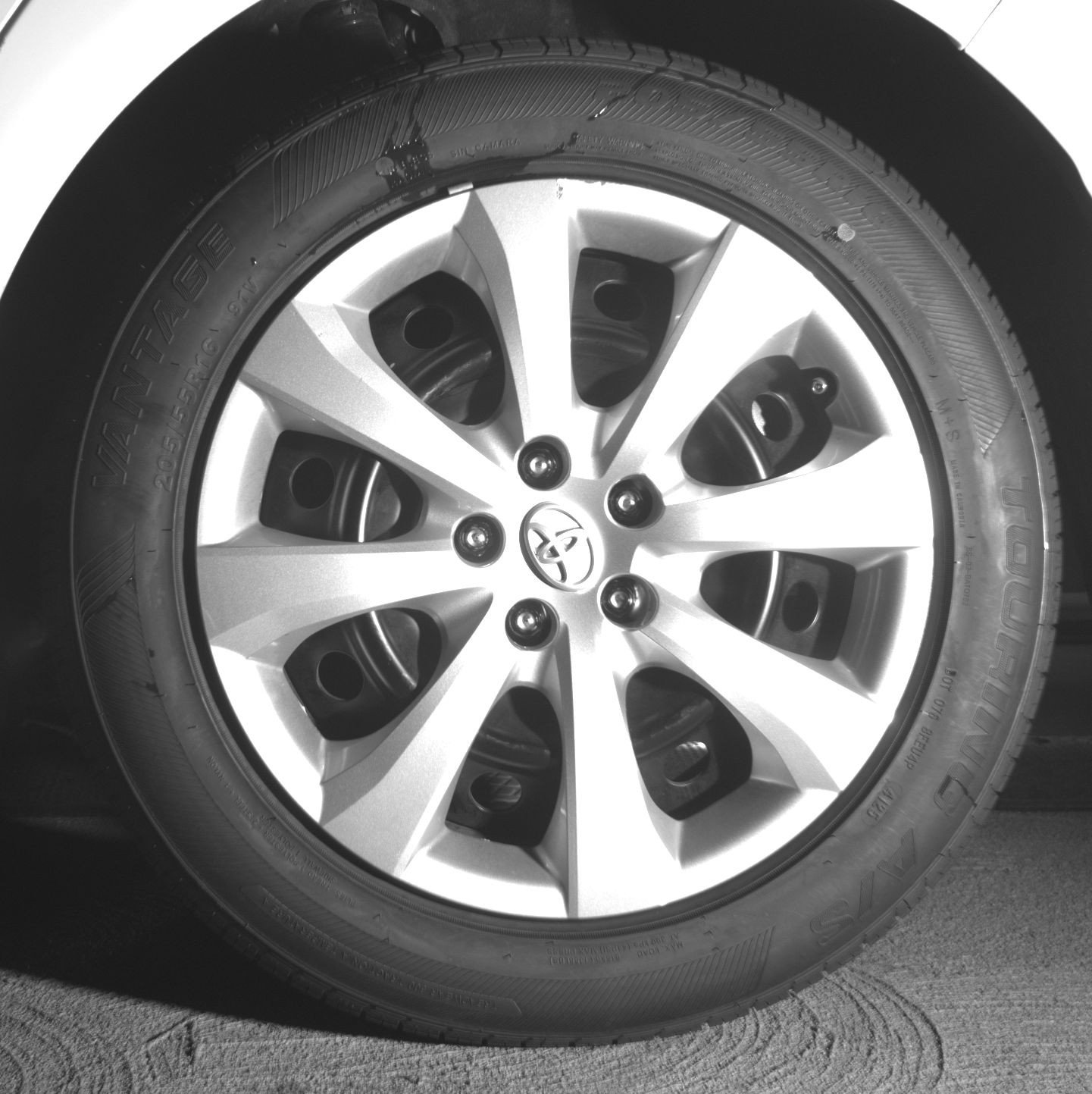 Thumbnail: 2025 Toyota Corolla - 14