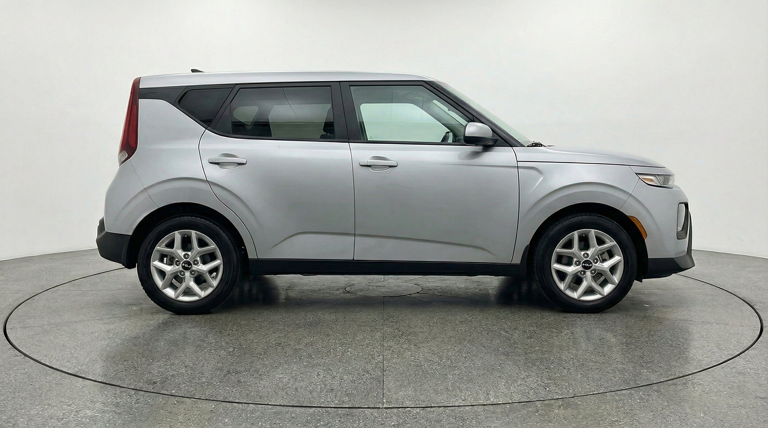 Thumbnail: 2025 Kia Soul - 10
