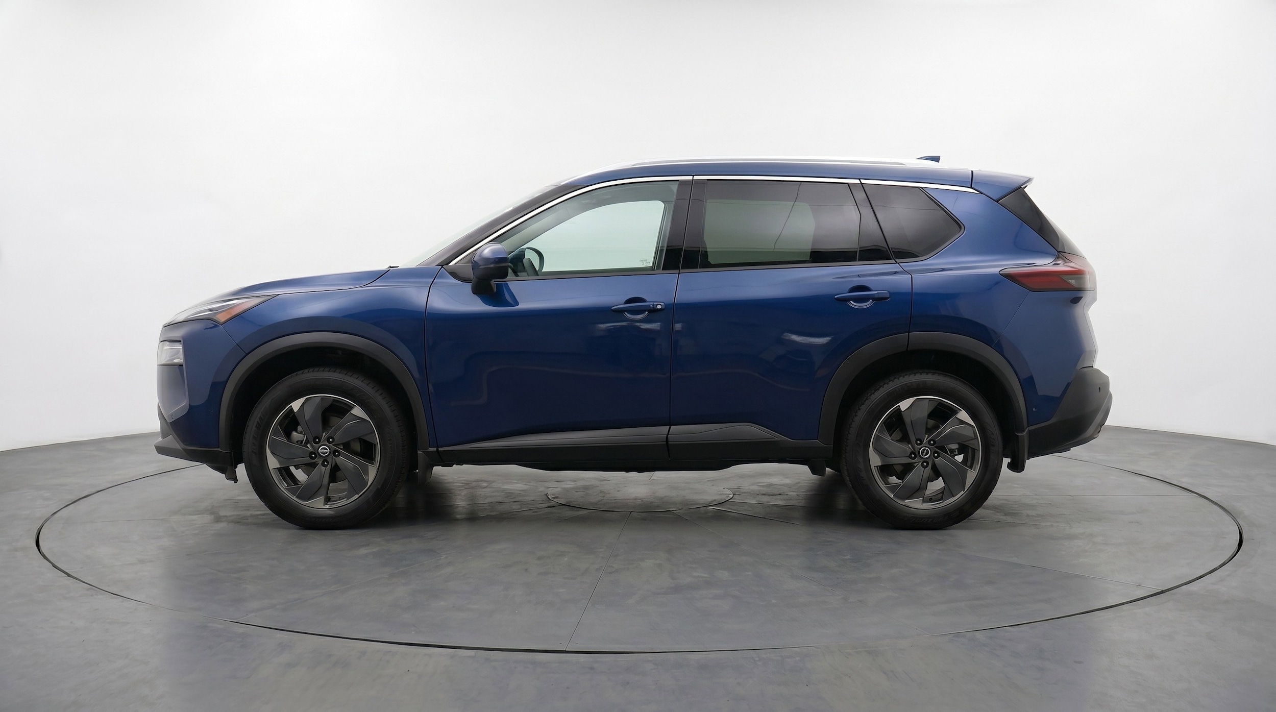 Thumbnail: 2025 Nissan Rogue - 5