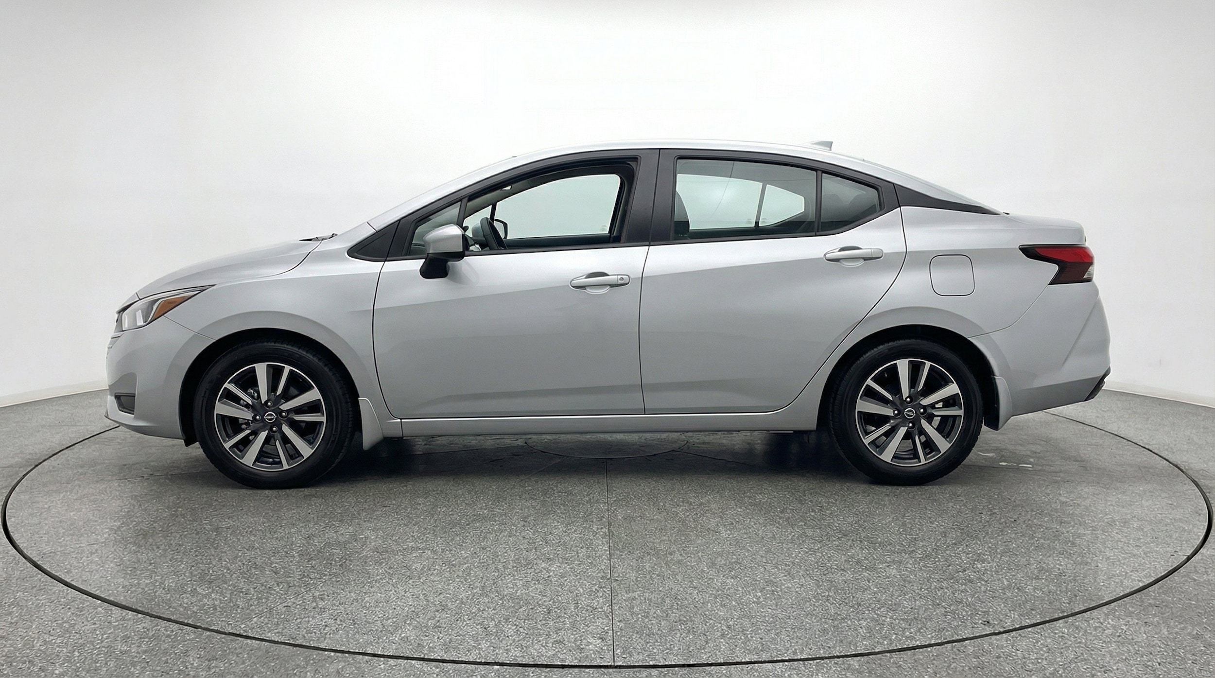 Thumbnail: 2025 Nissan Versa - 5