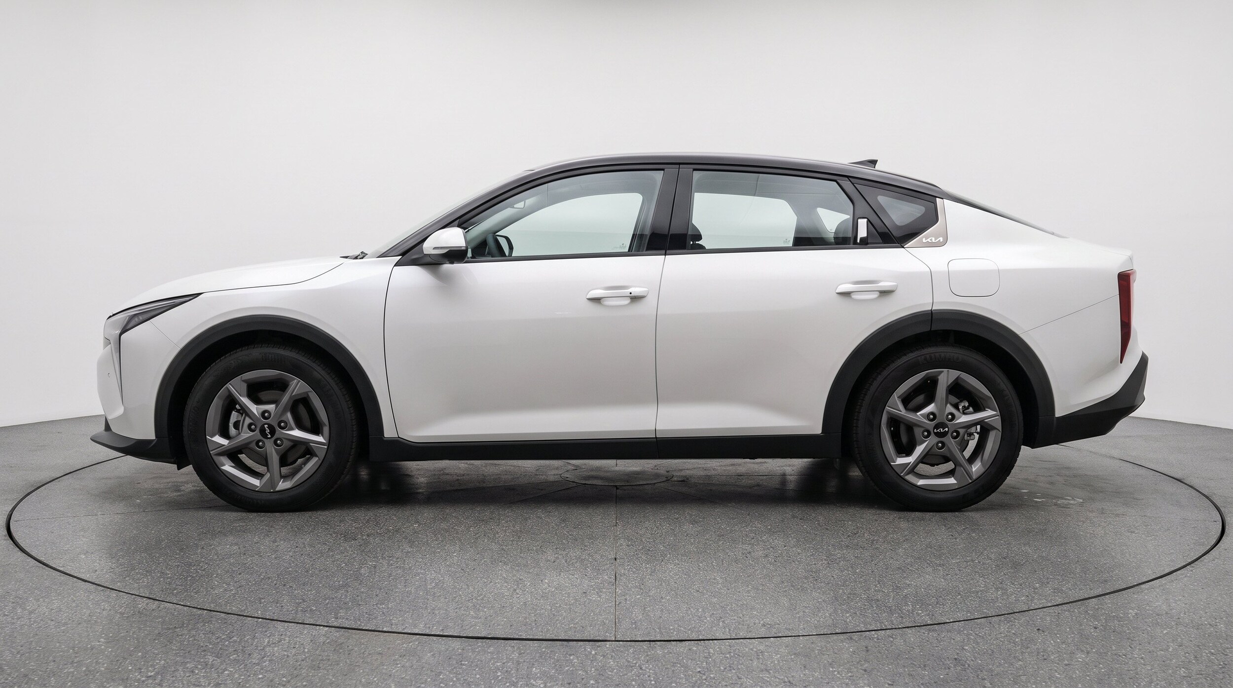 Thumbnail: 2026 Kia K4 - 5