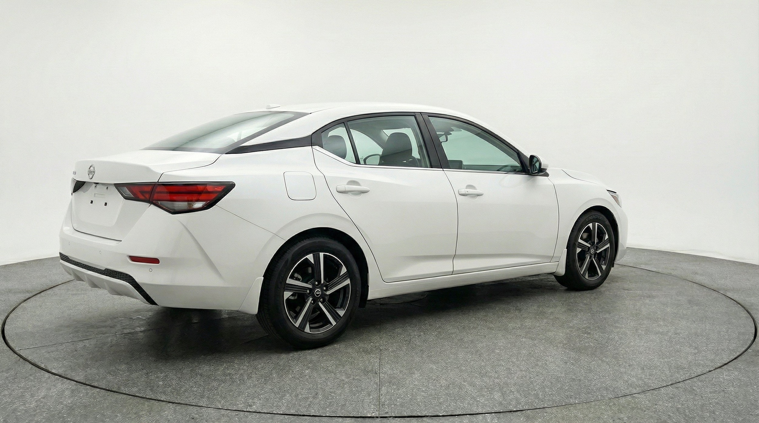 Thumbnail: 2025 Nissan Sentra - 9