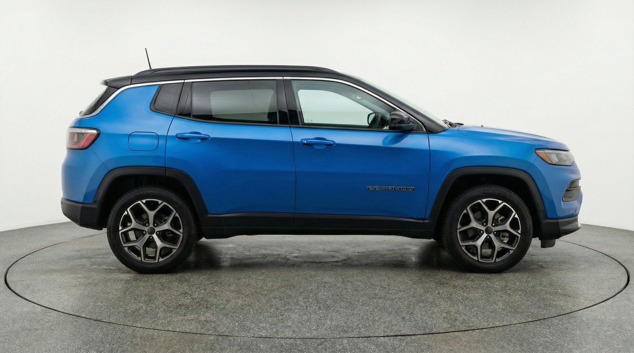 Thumbnail: 2025 Jeep Compass - 11