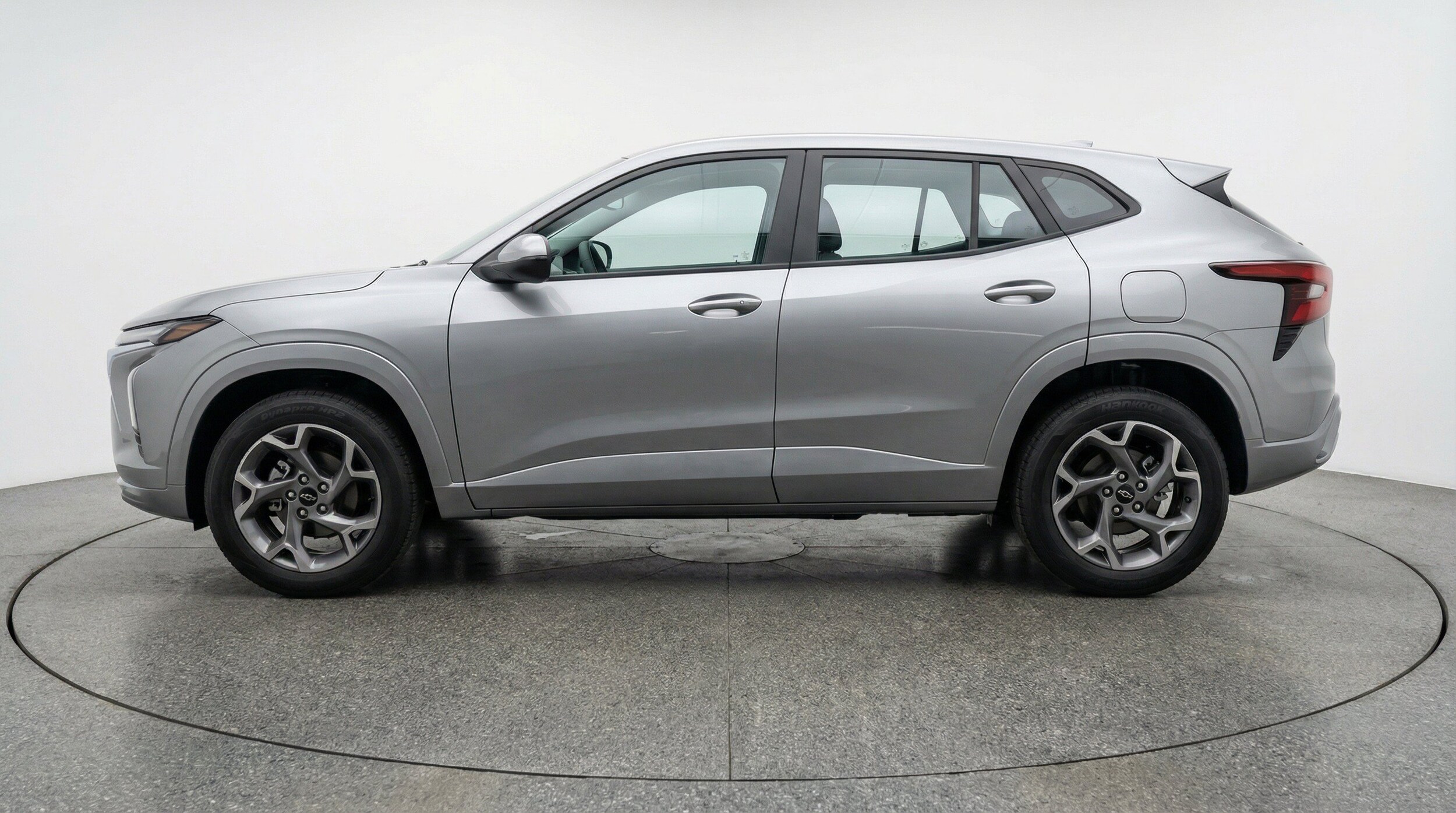 Thumbnail: 2025 Chevrolet Trax - 5
