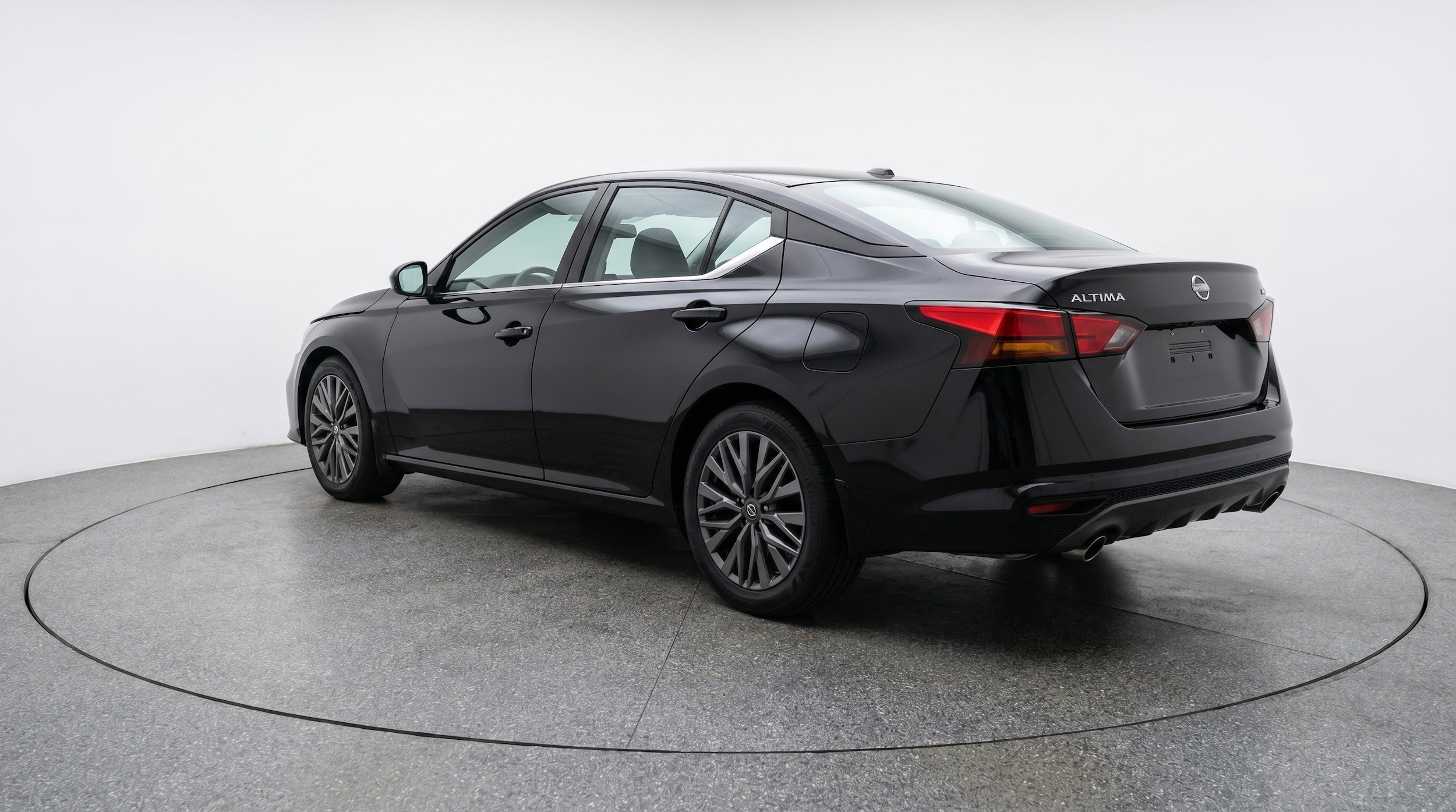 Thumbnail: 2025 Nissan Altima - 6