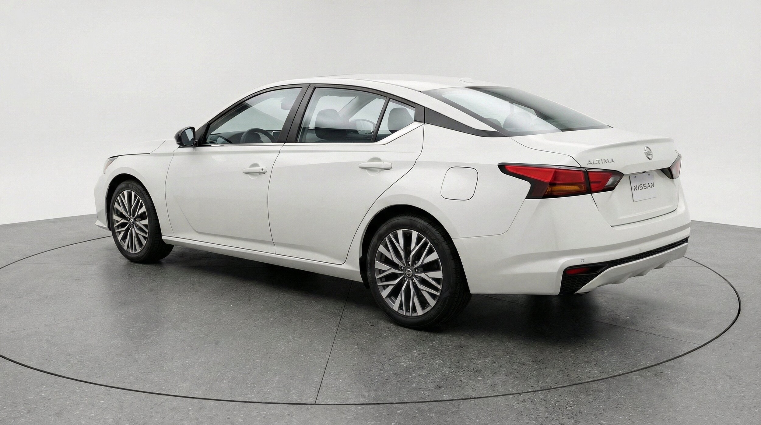 Thumbnail: 2025 Nissan Altima - 6