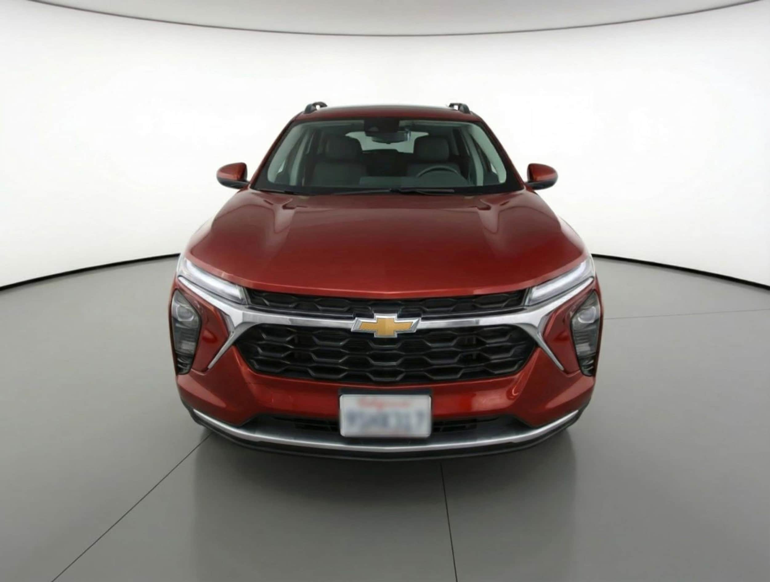 Thumbnail: 2025 Chevrolet Trax - 2