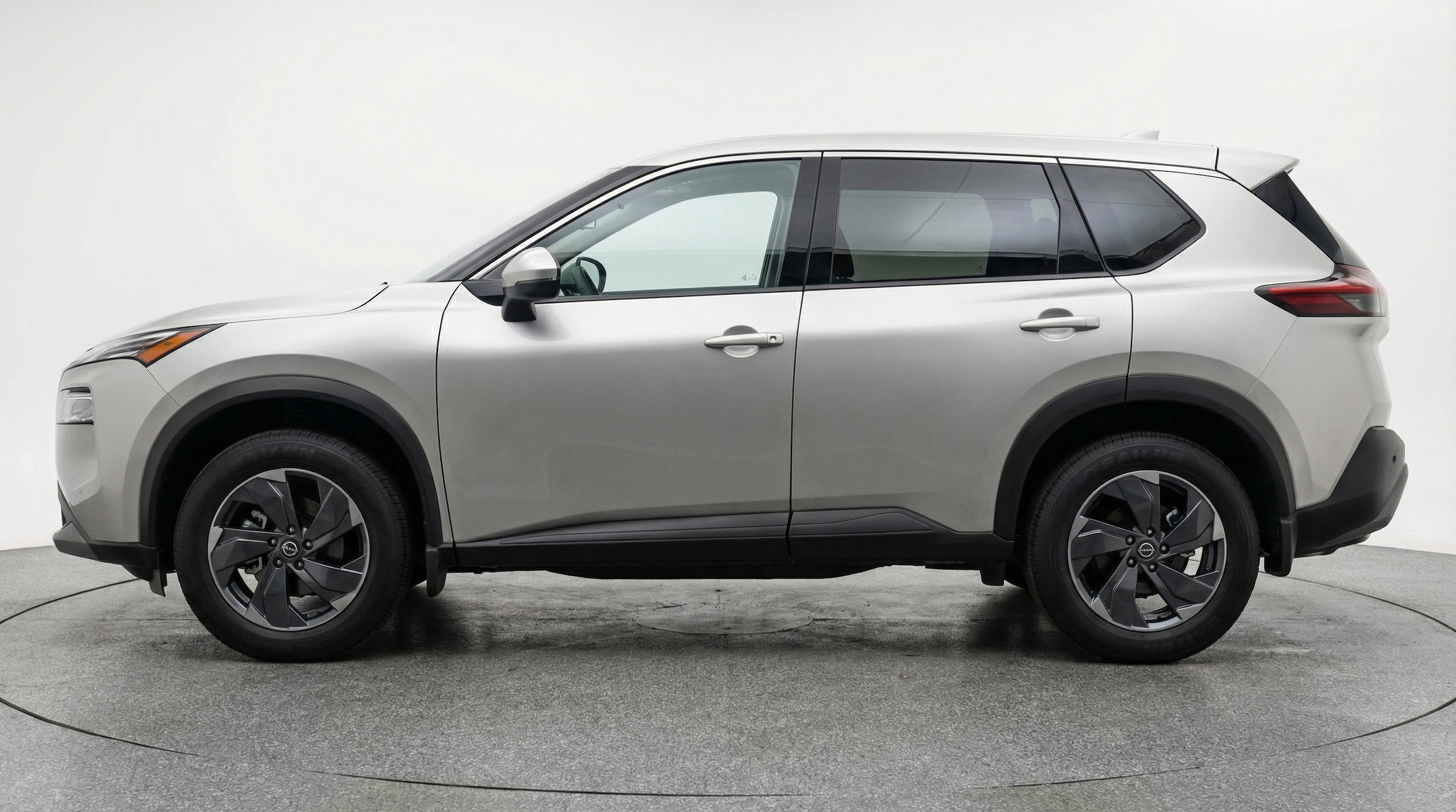 Thumbnail: 2025 Nissan Rogue - 5