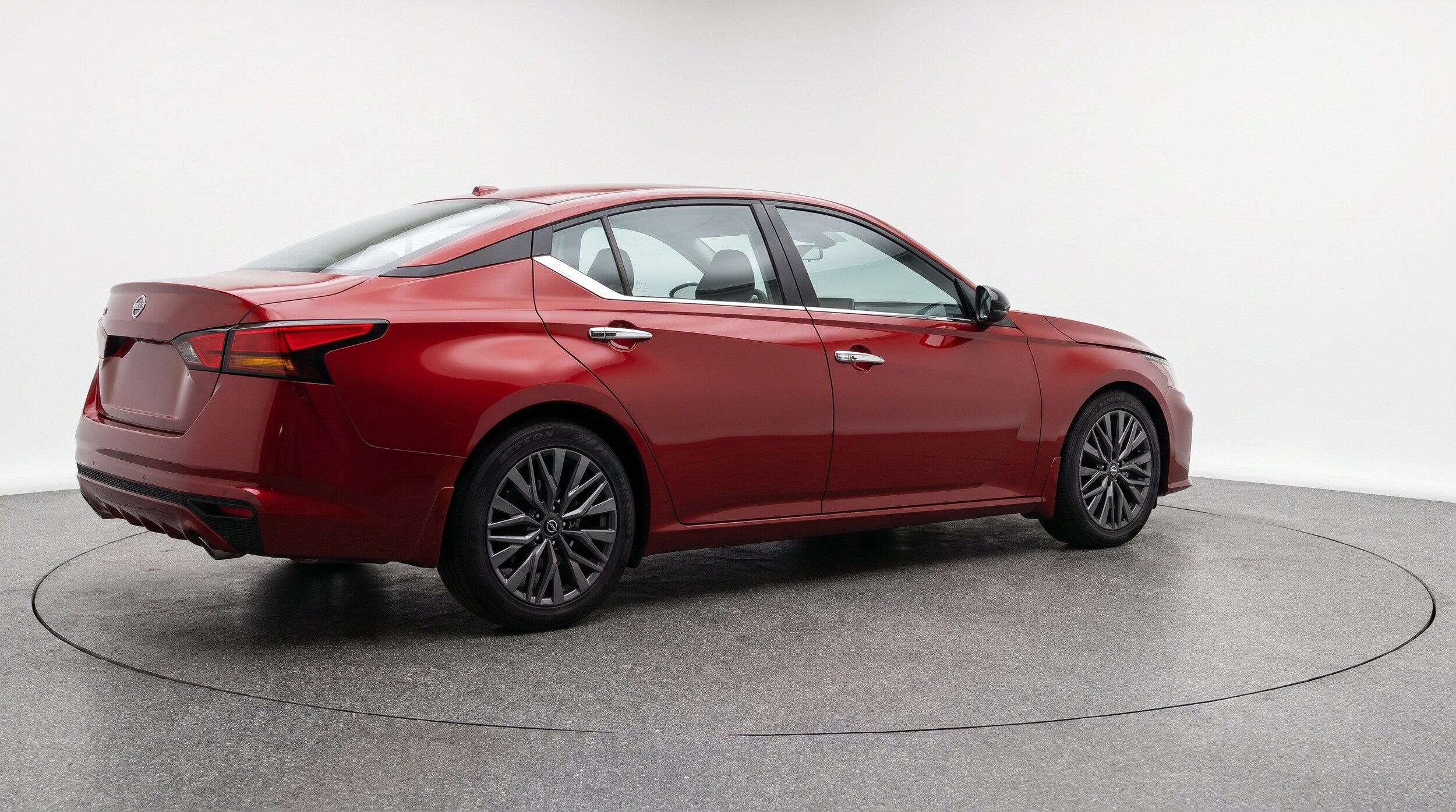 Thumbnail: 2025 Nissan Altima - 9