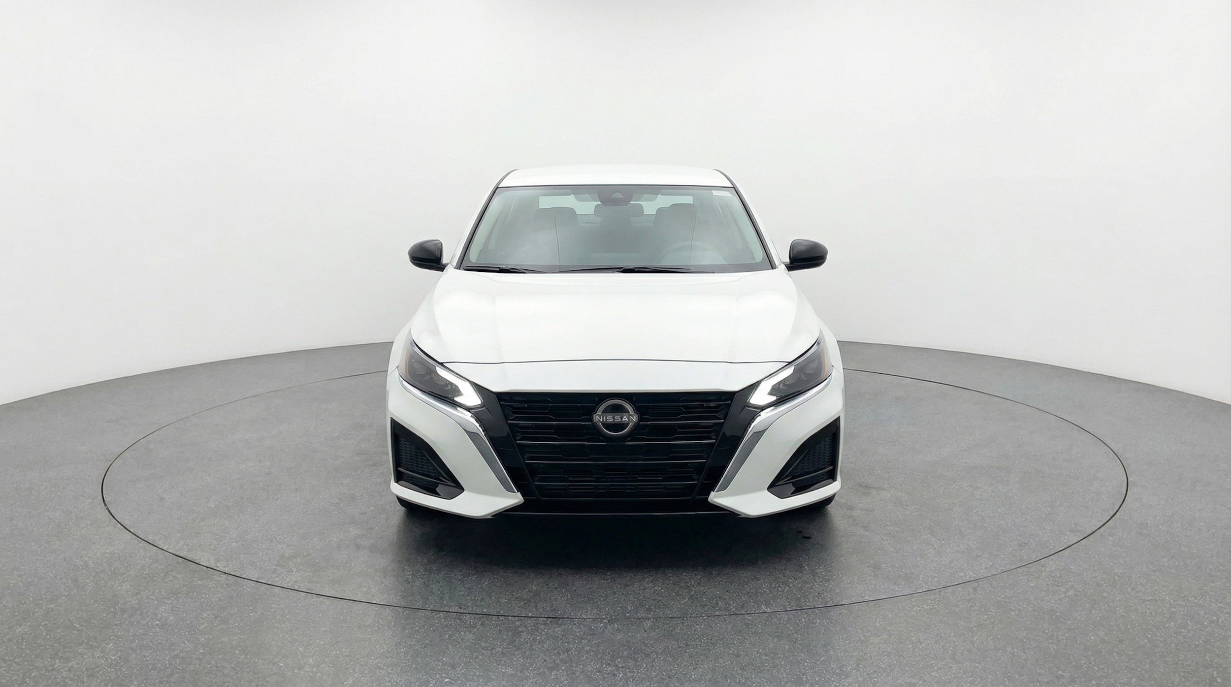 Thumbnail: 2025 Nissan Altima - 2