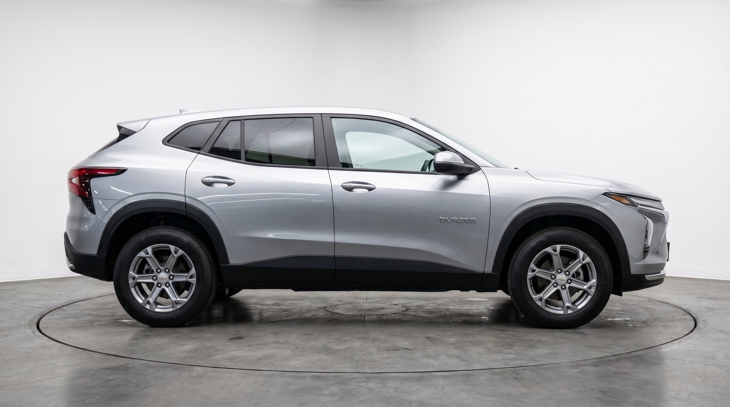 Thumbnail: 2025 Chevrolet Blazer - 11