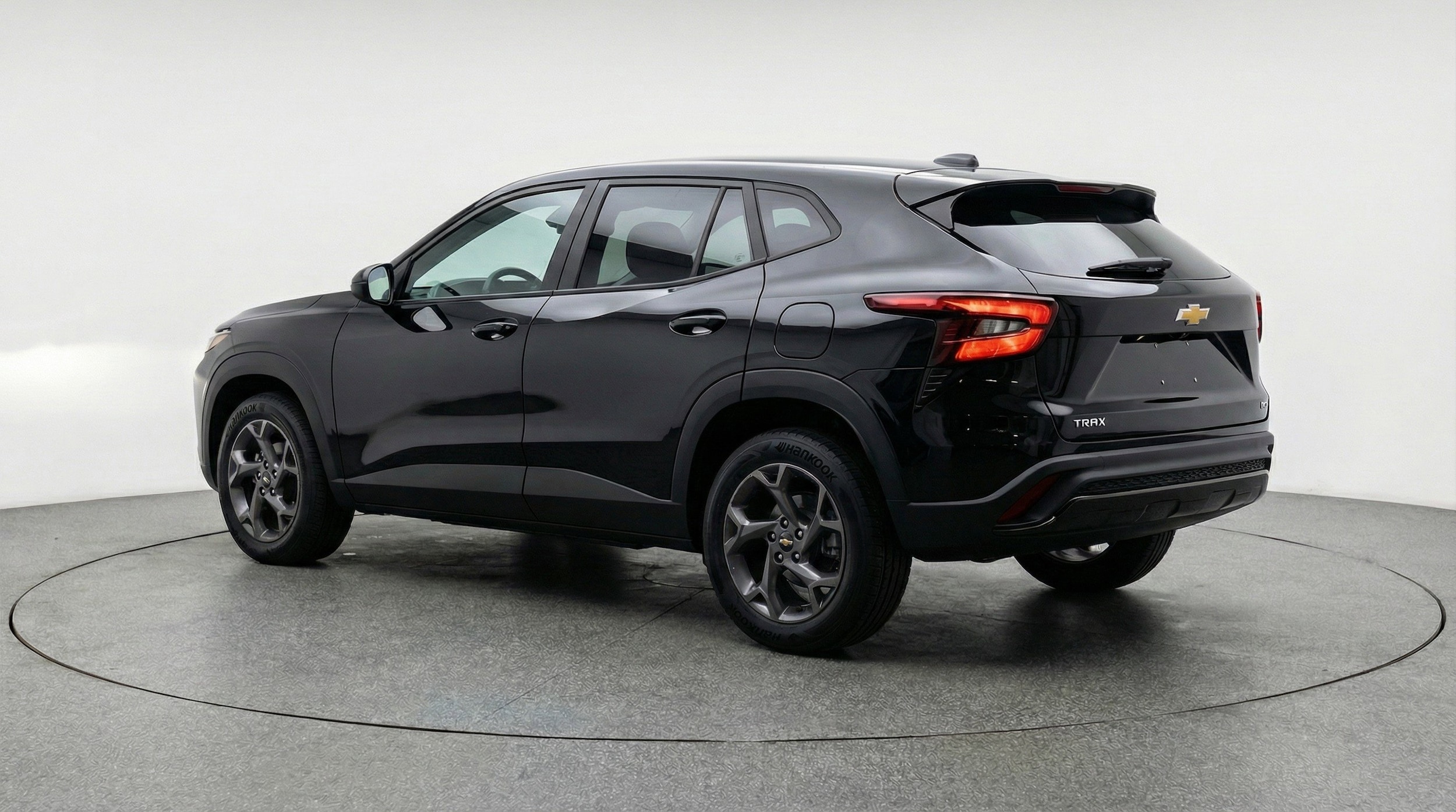 Thumbnail: 2025 Chevrolet Trax - 6