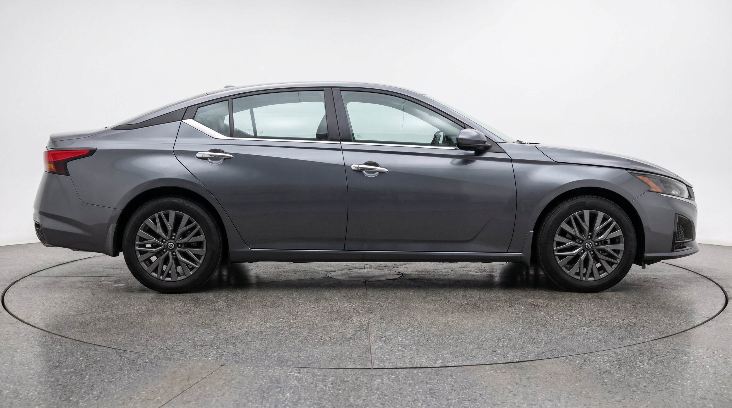 Thumbnail: 2025 Nissan Altima - 11