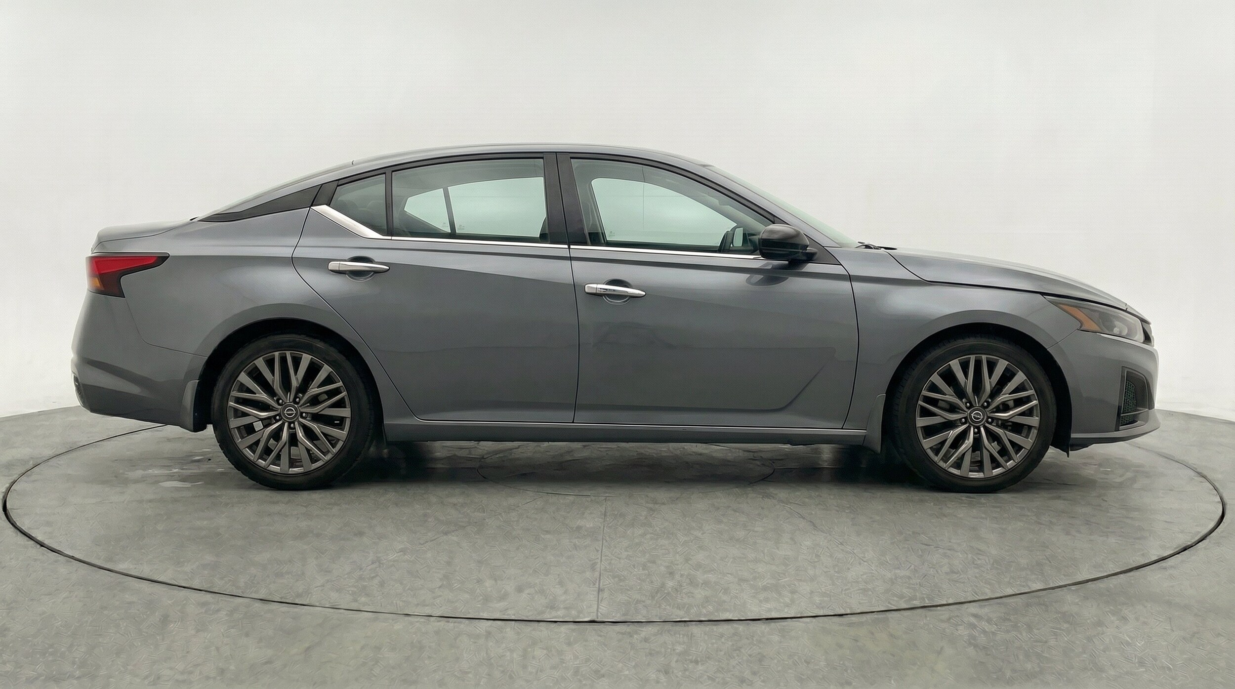Thumbnail: 2025 Nissan Altima - 11
