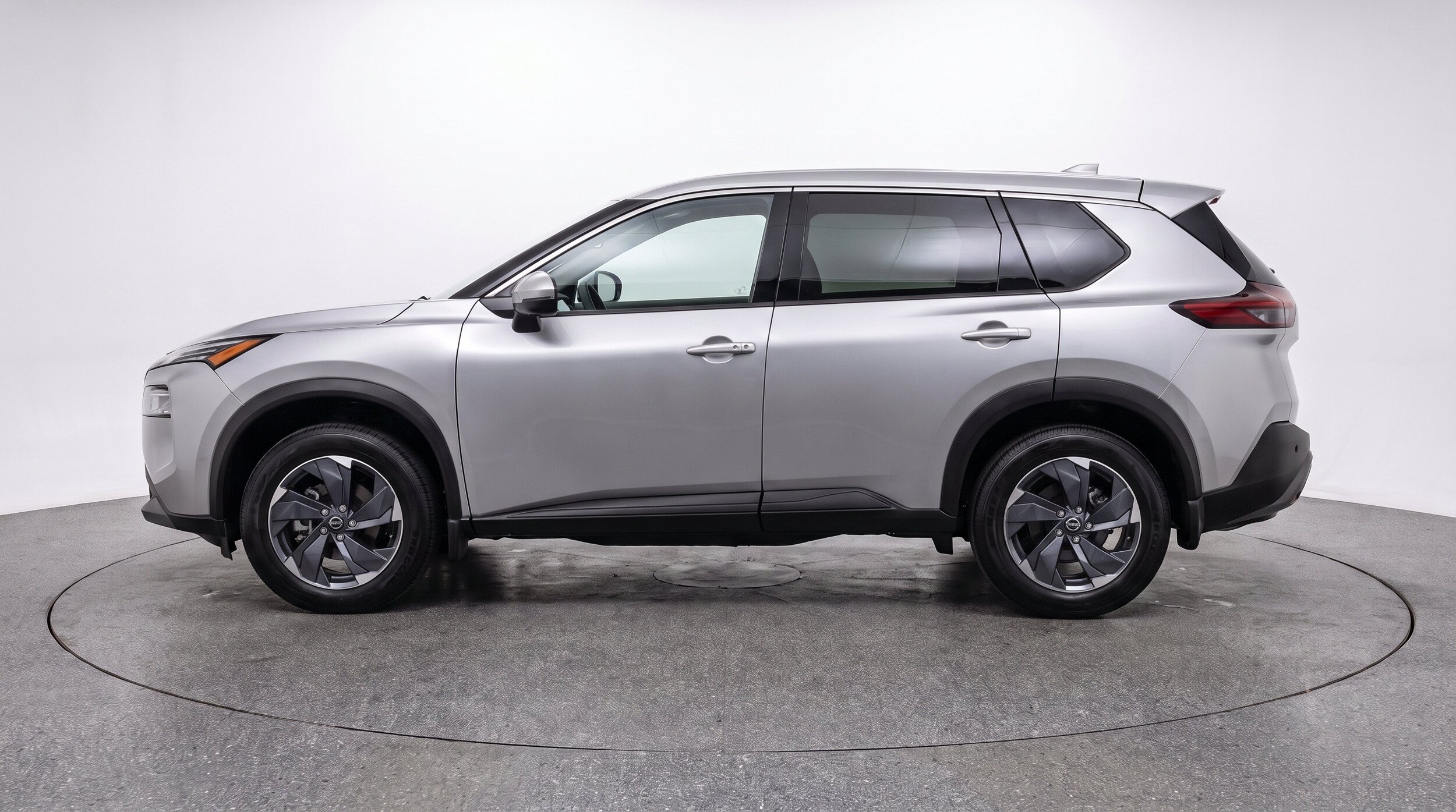 Thumbnail: 2025 Nissan Rogue - 5