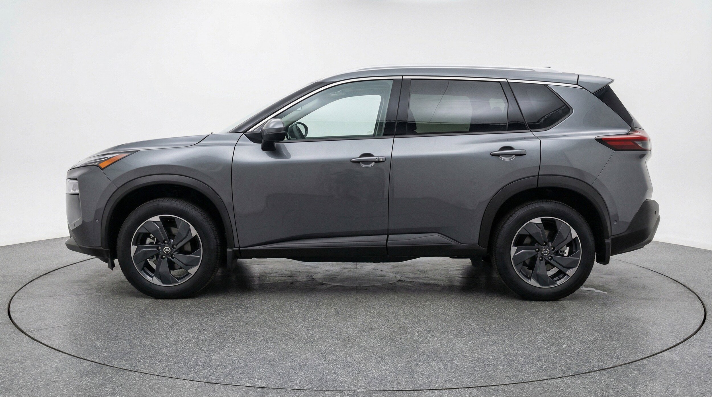 Thumbnail: 2025 Nissan Rogue - 5