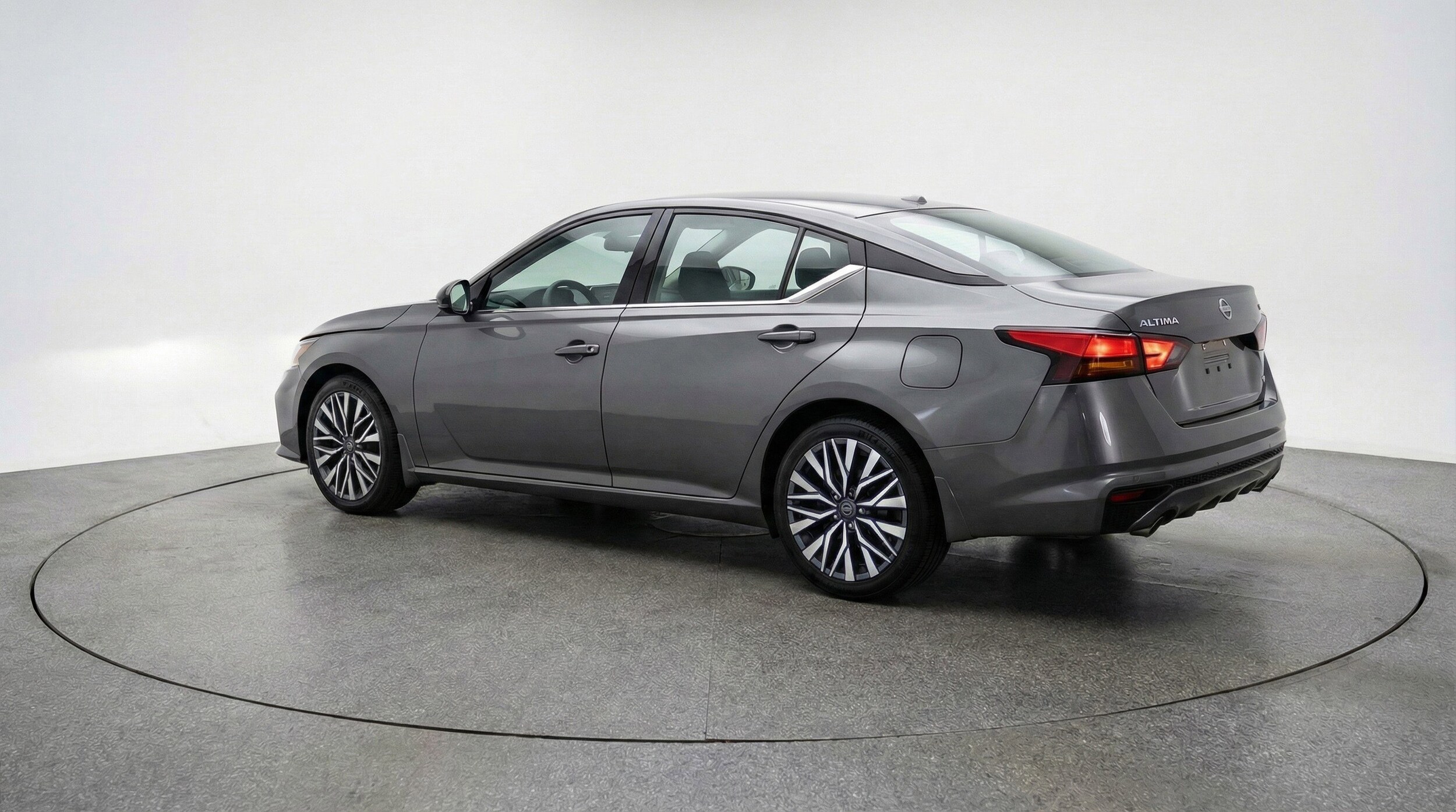 Thumbnail: 2025 Nissan Altima - 6