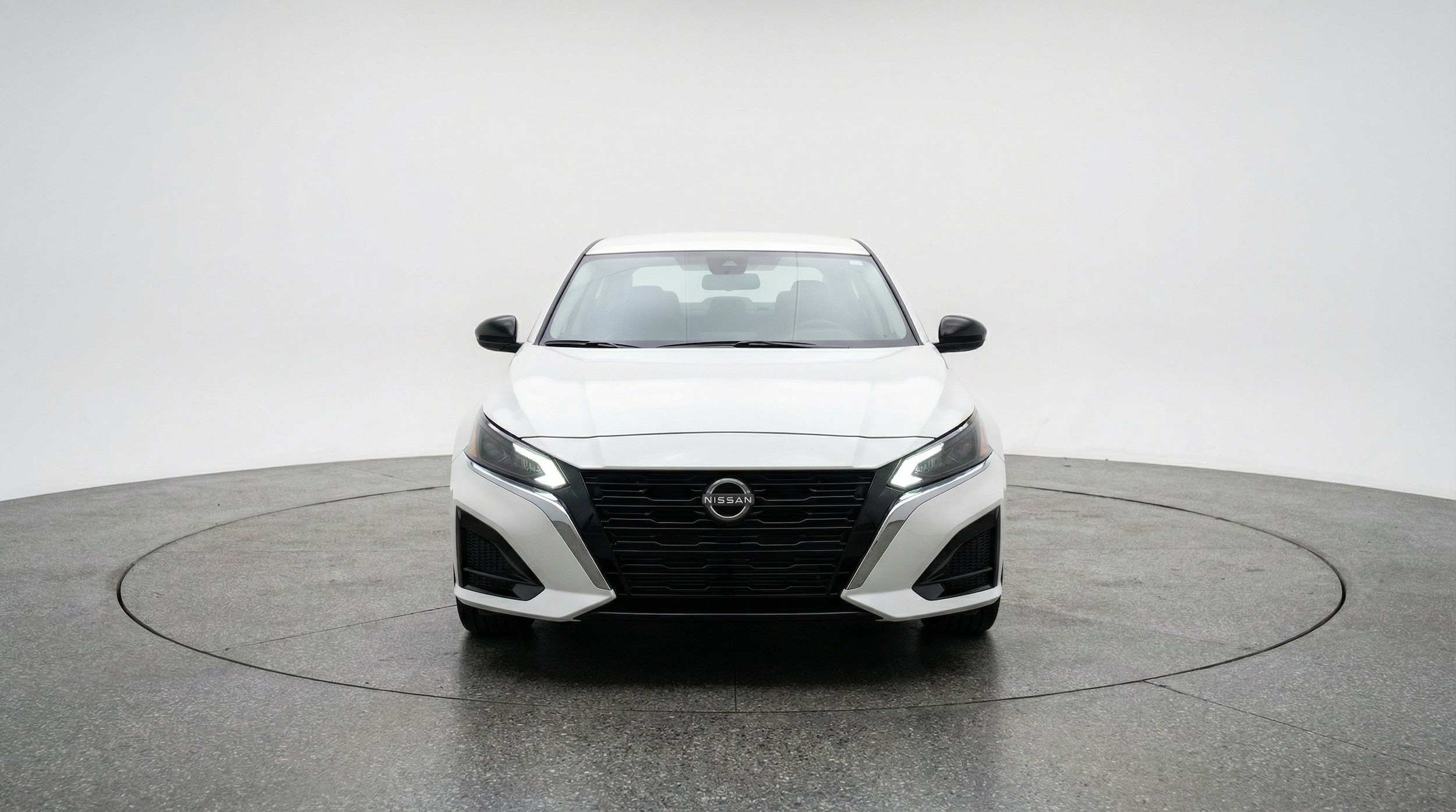 Thumbnail: 2025 Nissan Altima - 2