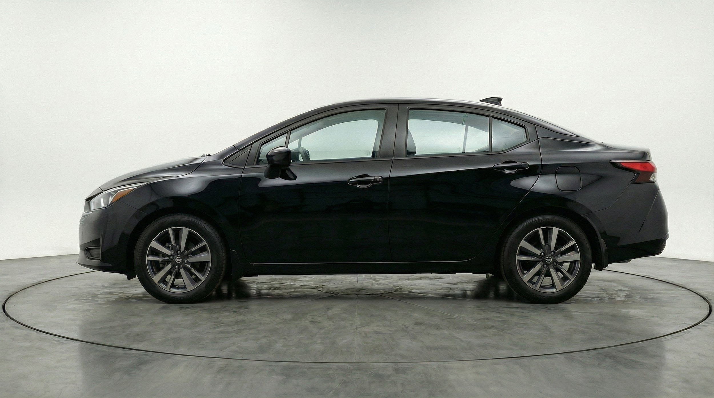 Thumbnail: 2025 Nissan Versa - 5