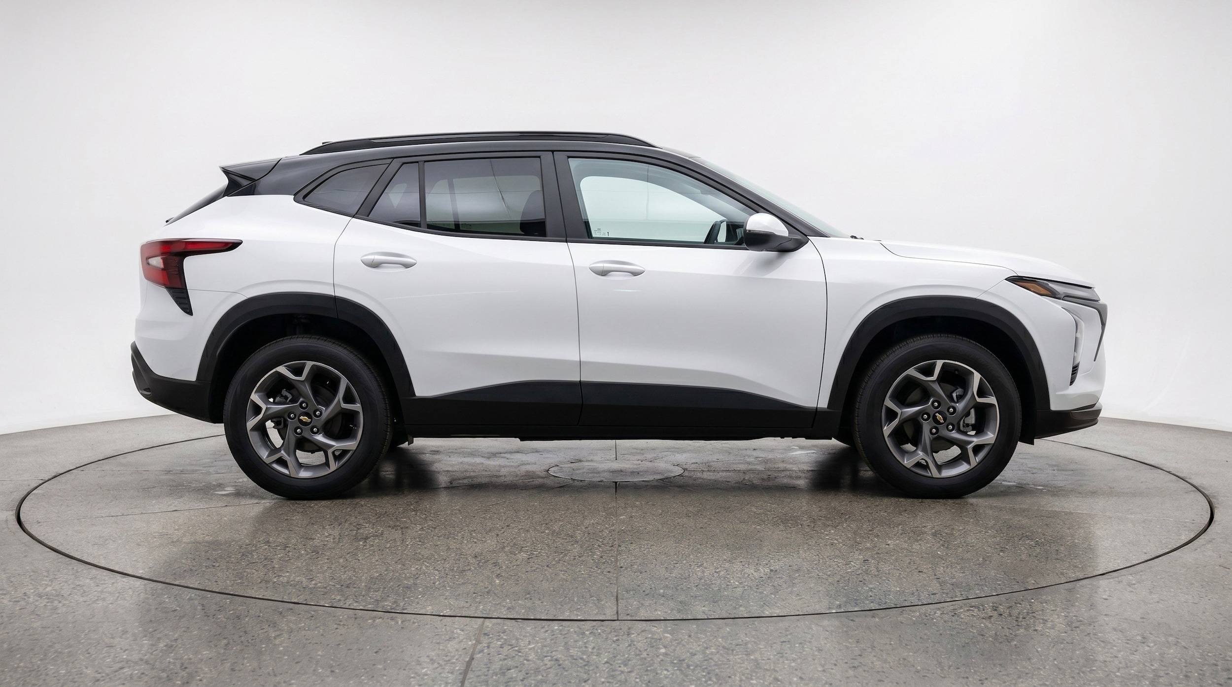 Thumbnail: 2025 Chevrolet Trax - 11