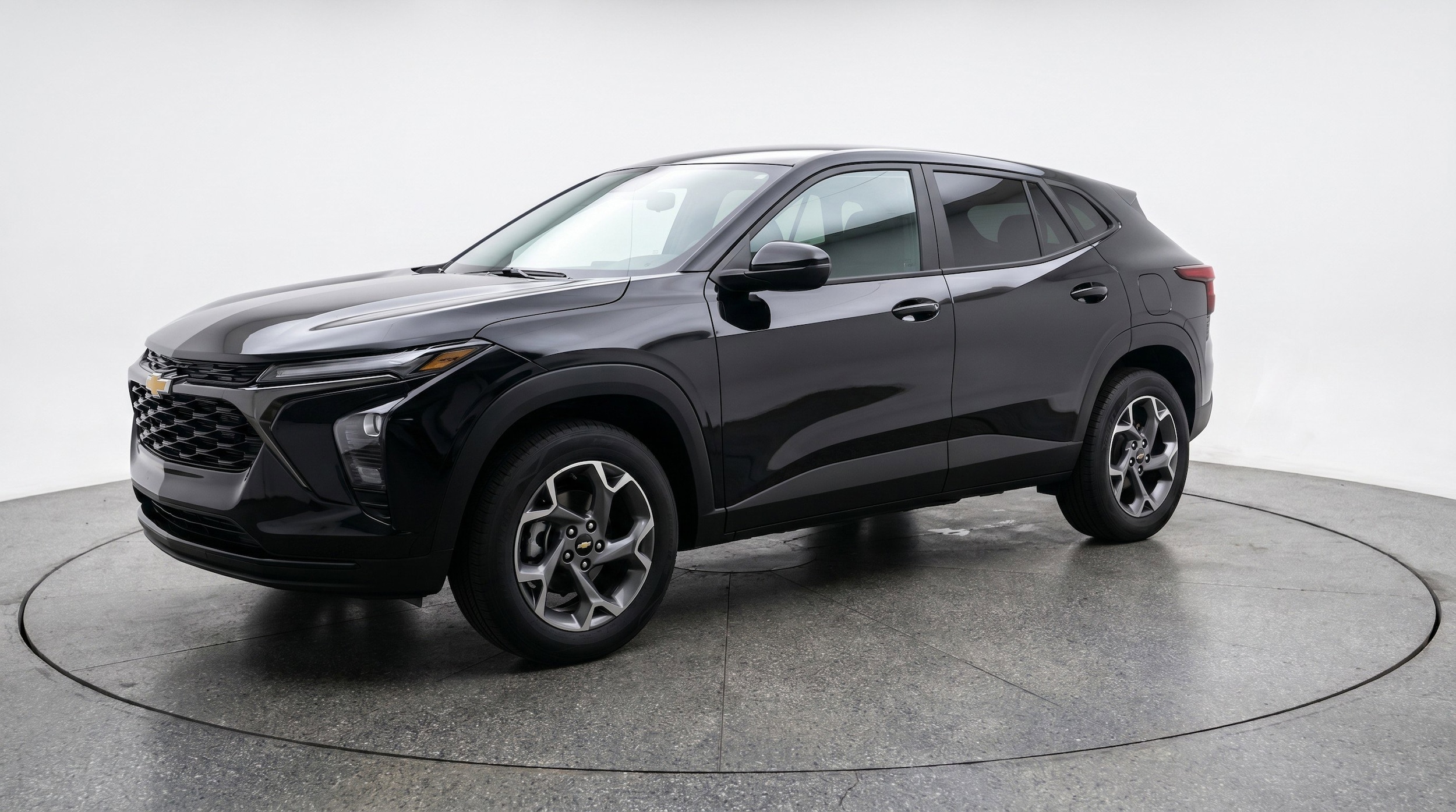 Thumbnail: 2025 Chevrolet Trax - 3