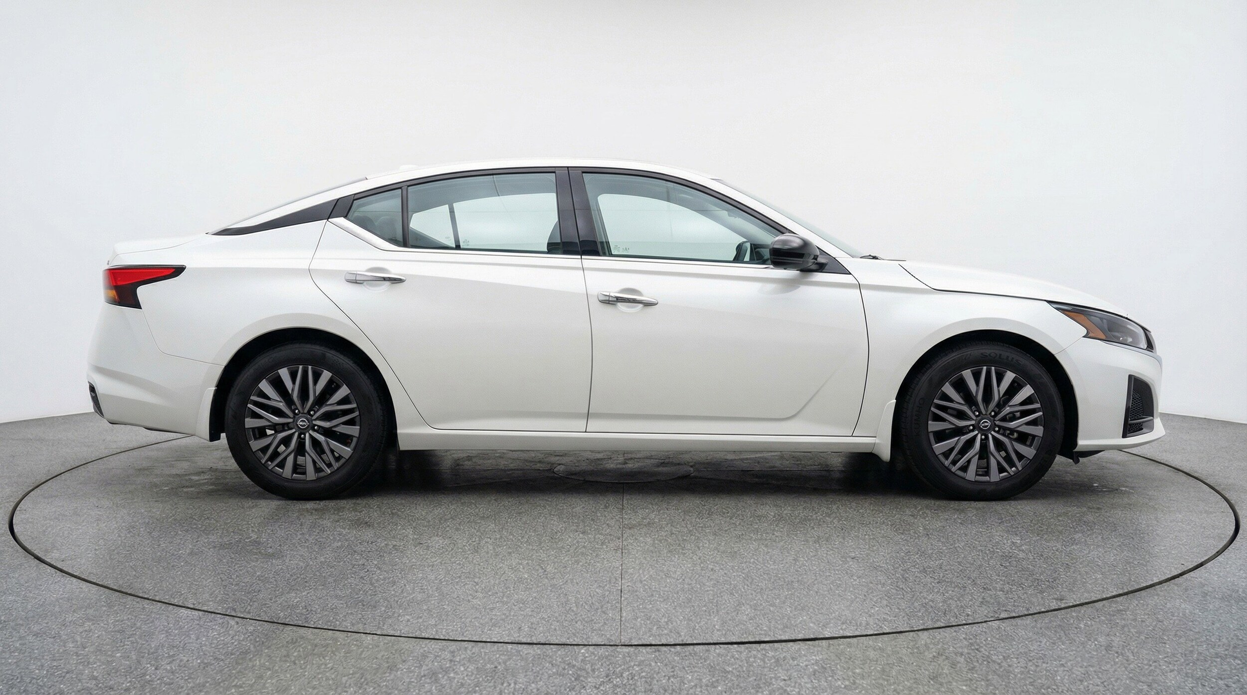 Thumbnail: 2025 Nissan Altima - 11