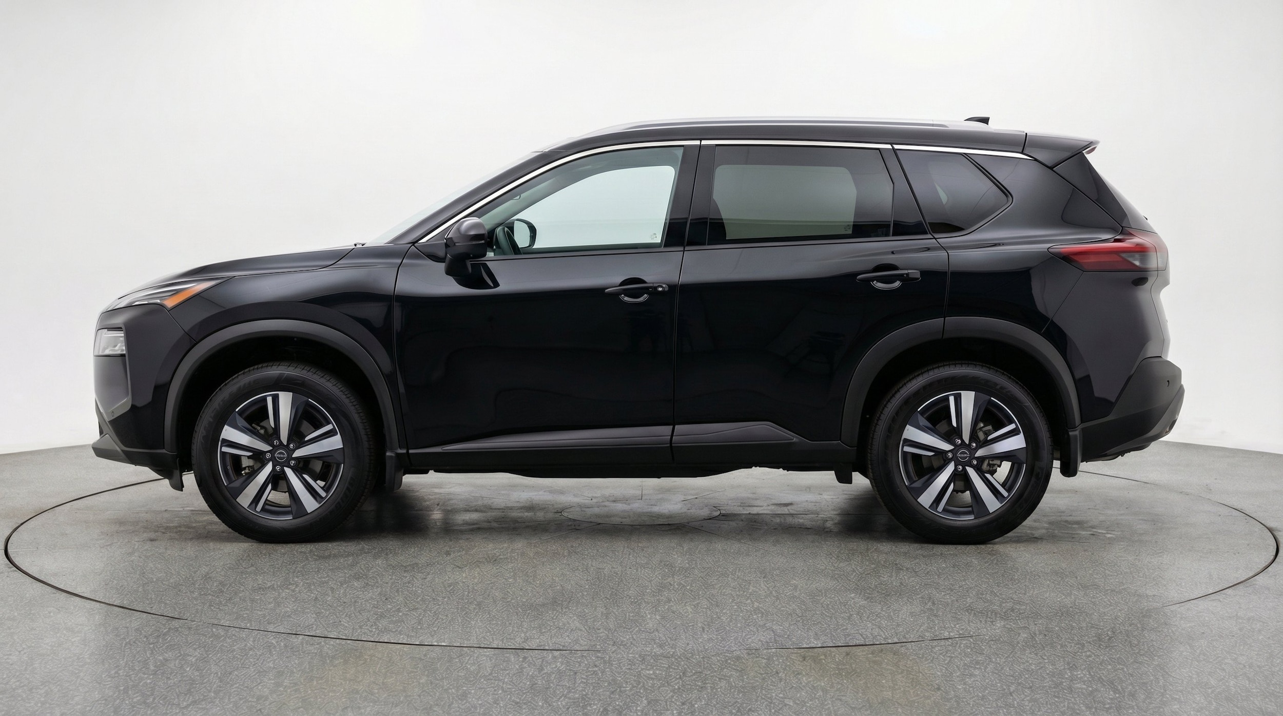 Thumbnail: 2026 Nissan Rogue - 5