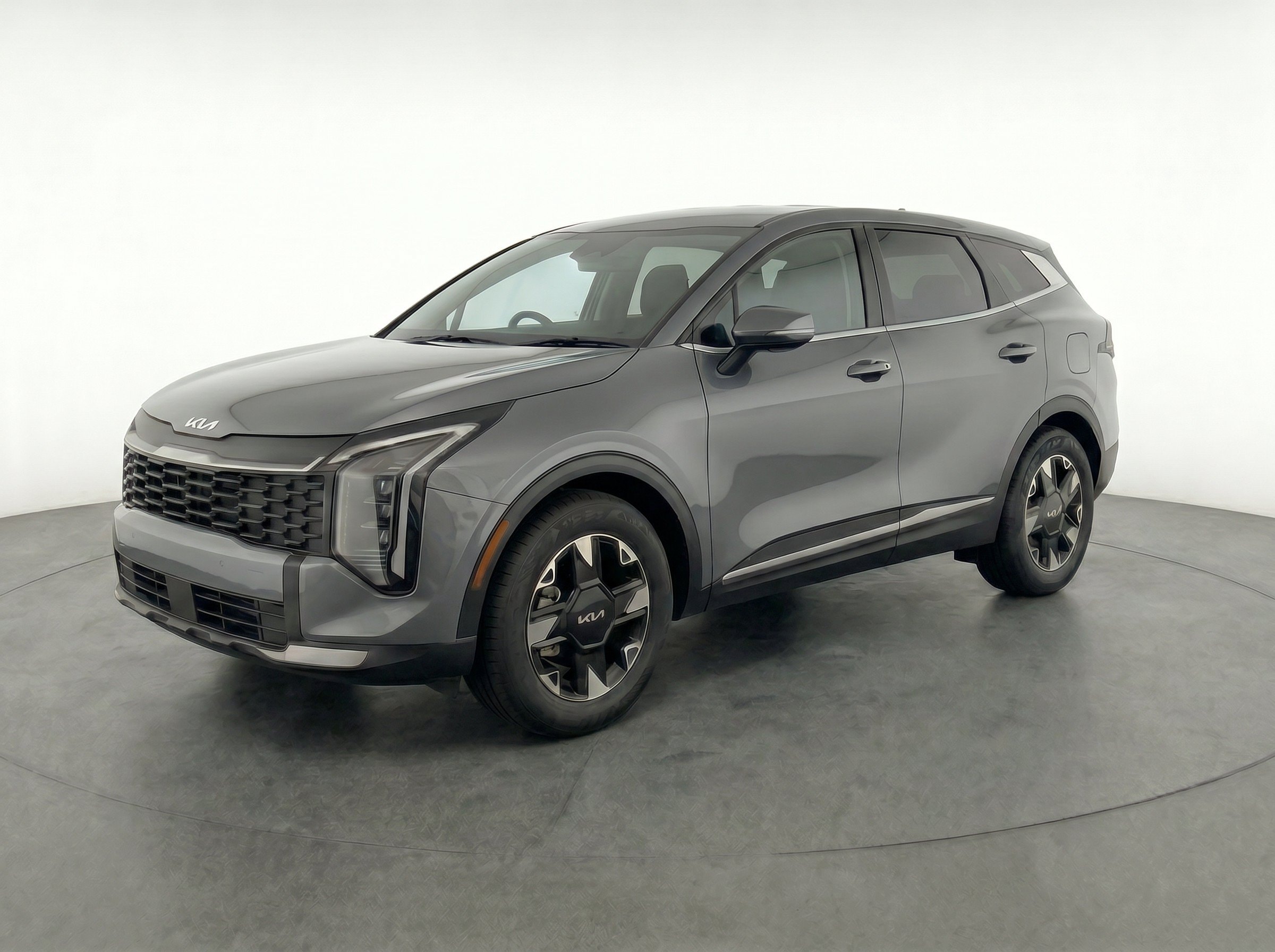 Thumbnail: 2026 Kia Sportage - 3
