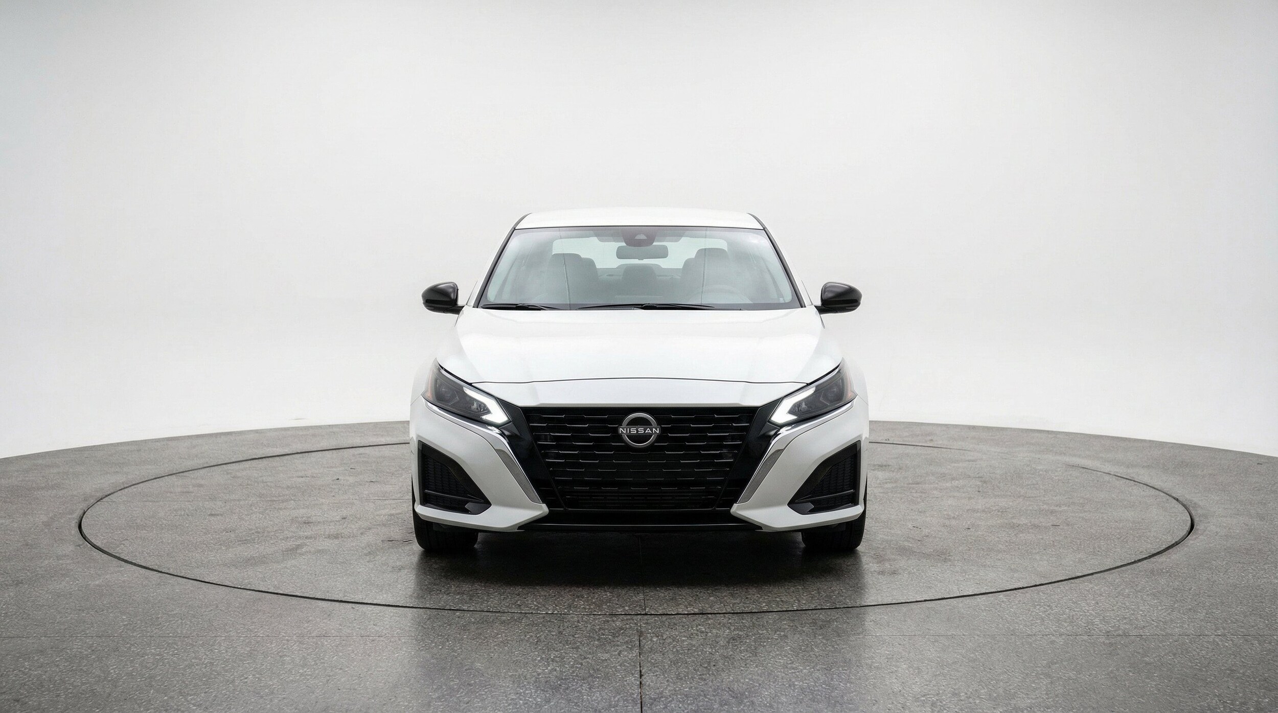 Thumbnail: 2025 Nissan Altima - 2